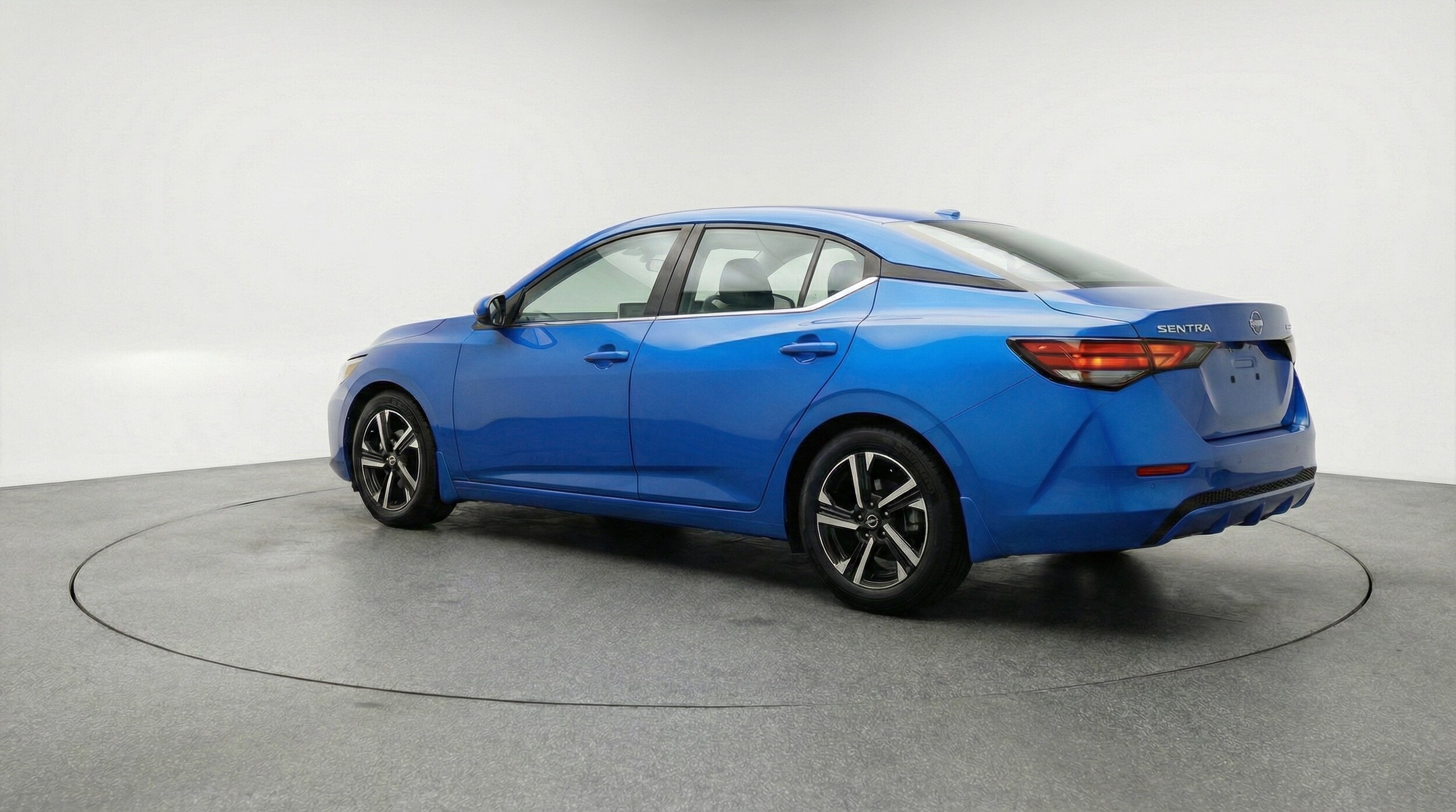 Thumbnail: 2025 Nissan Sentra - 5