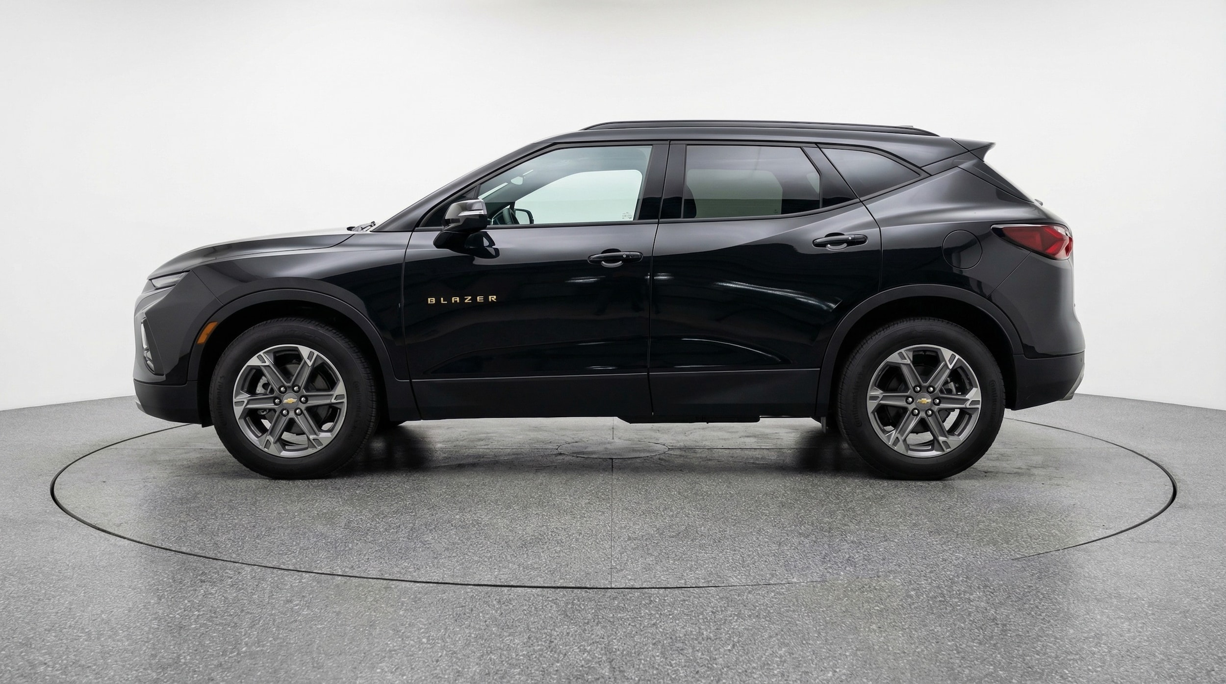 Thumbnail: 2025 Chevrolet Blazer - 4