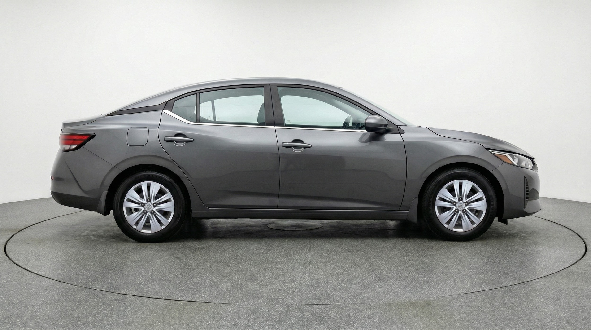 Thumbnail: 2025 Nissan Sentra - 8