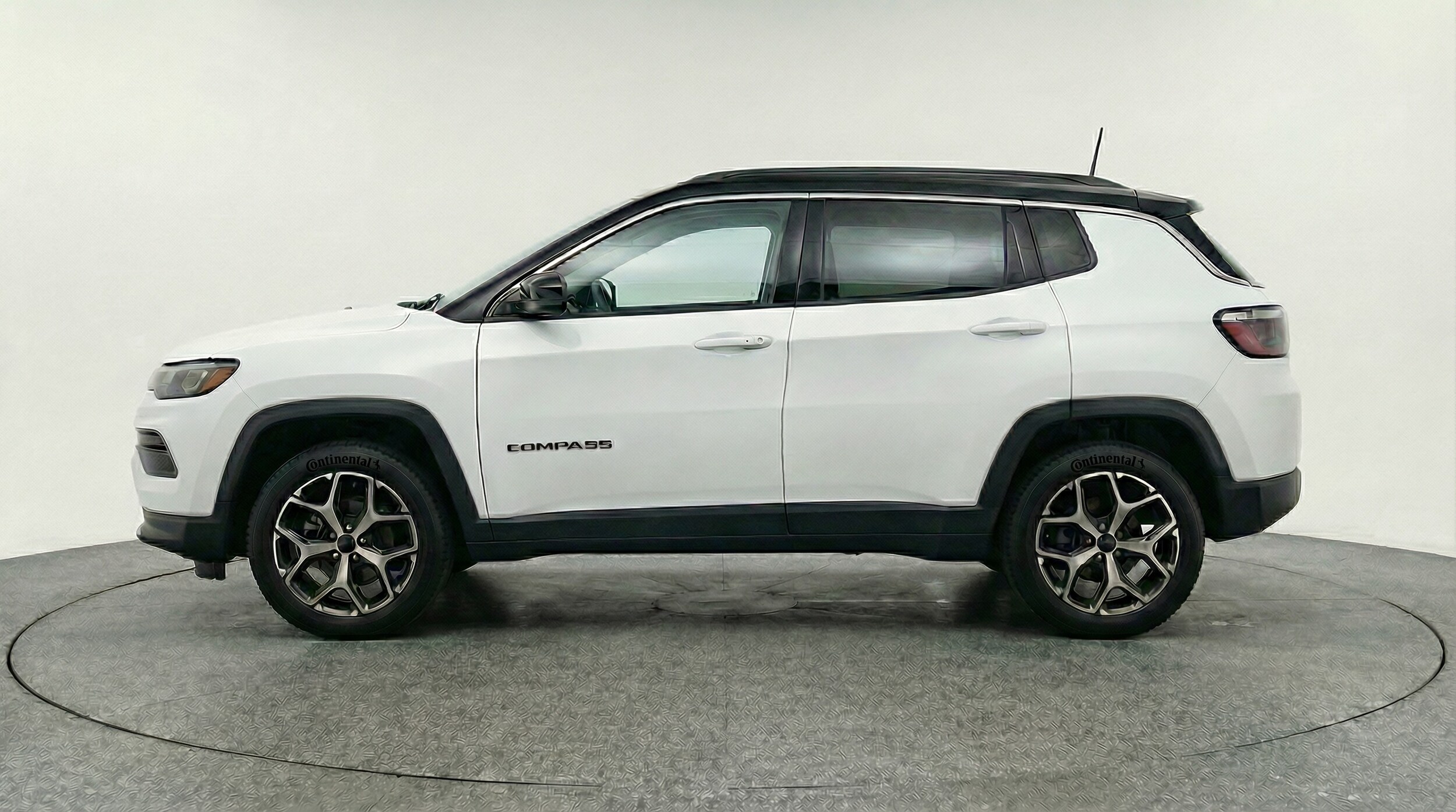 Thumbnail: 2025 Jeep Compass - 4