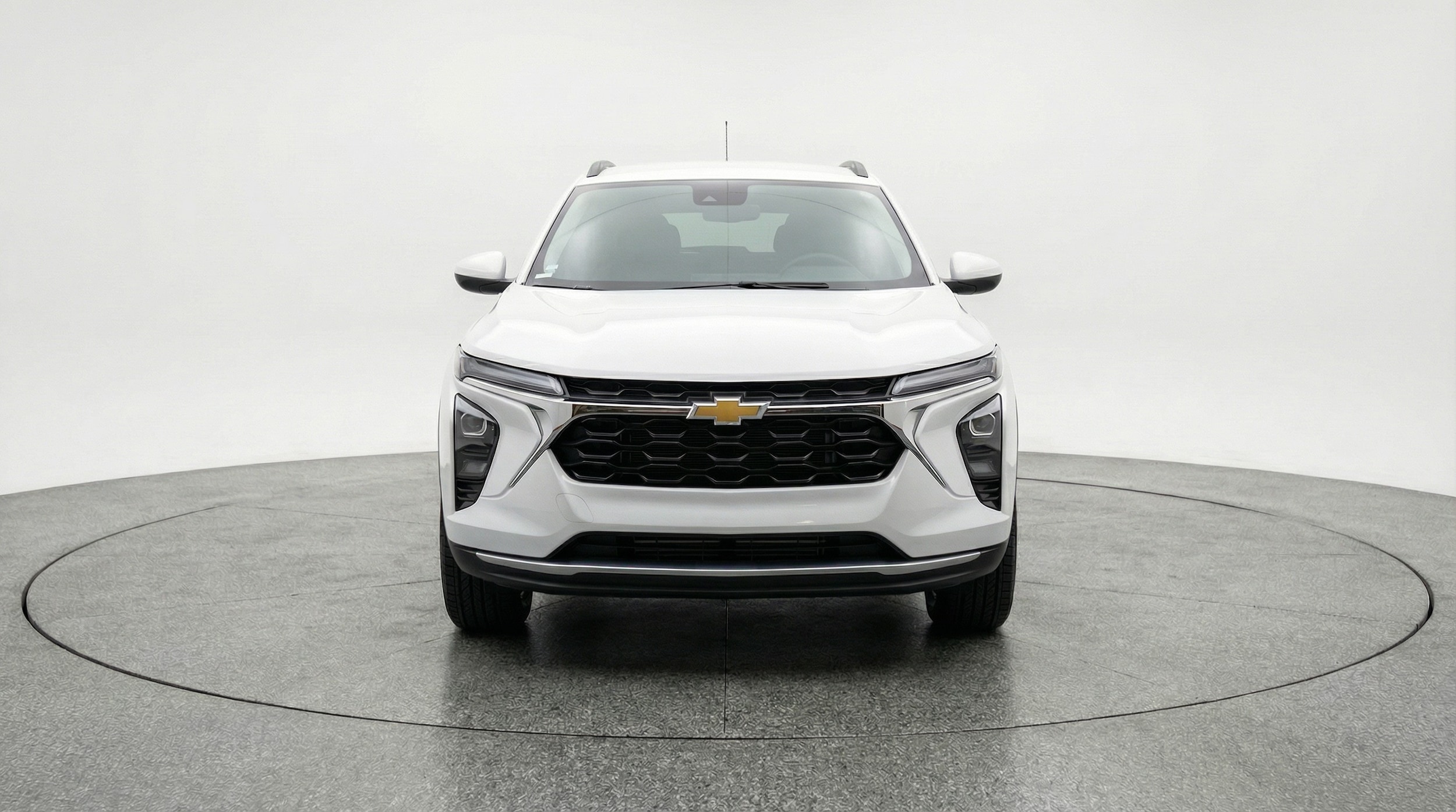Thumbnail: 2025 Chevrolet Trax - 2
