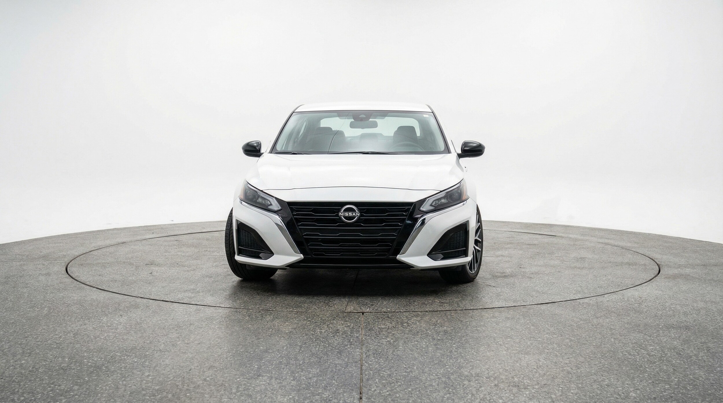 Thumbnail: 2025 Nissan Altima - 2