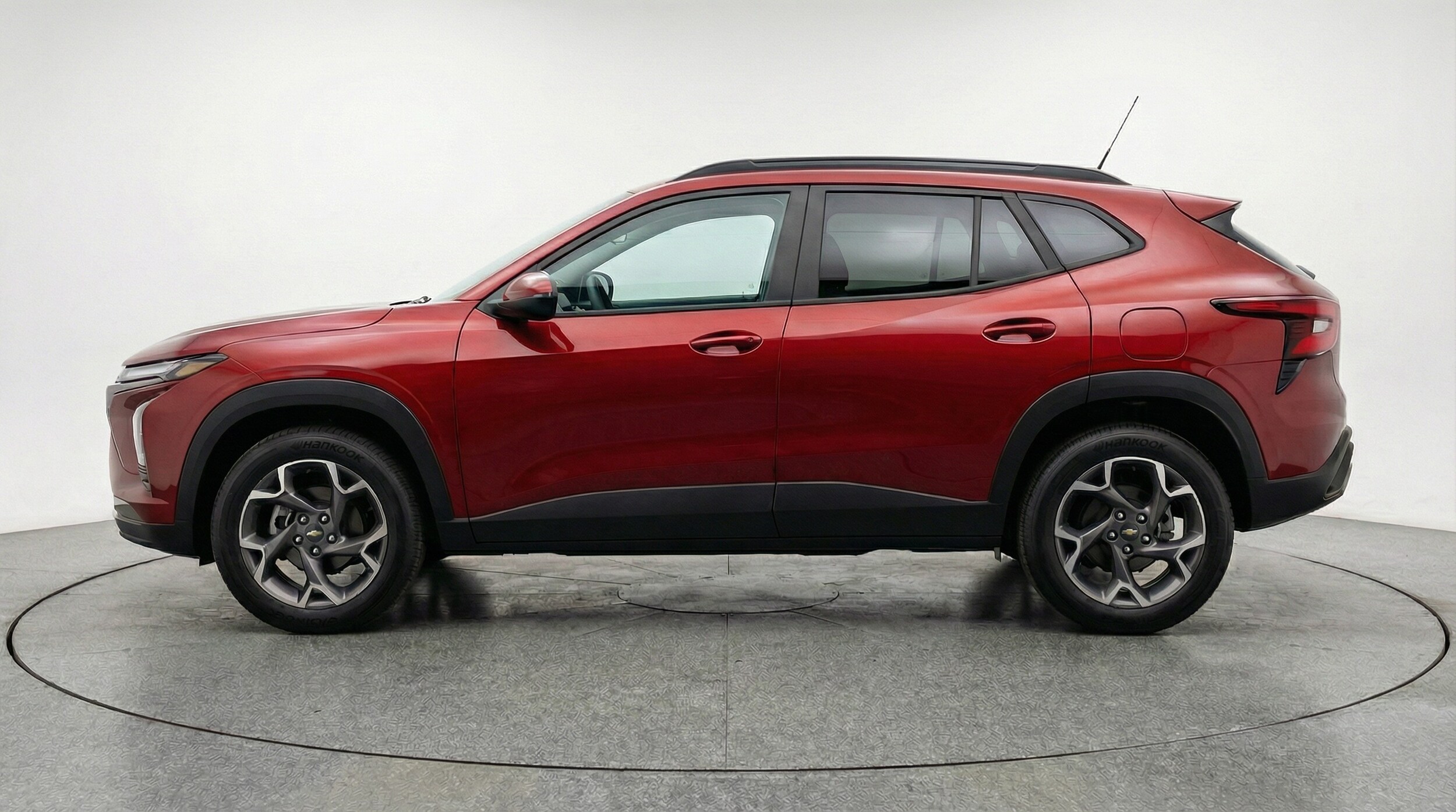 Thumbnail: 2025 Chevrolet Trax - 4