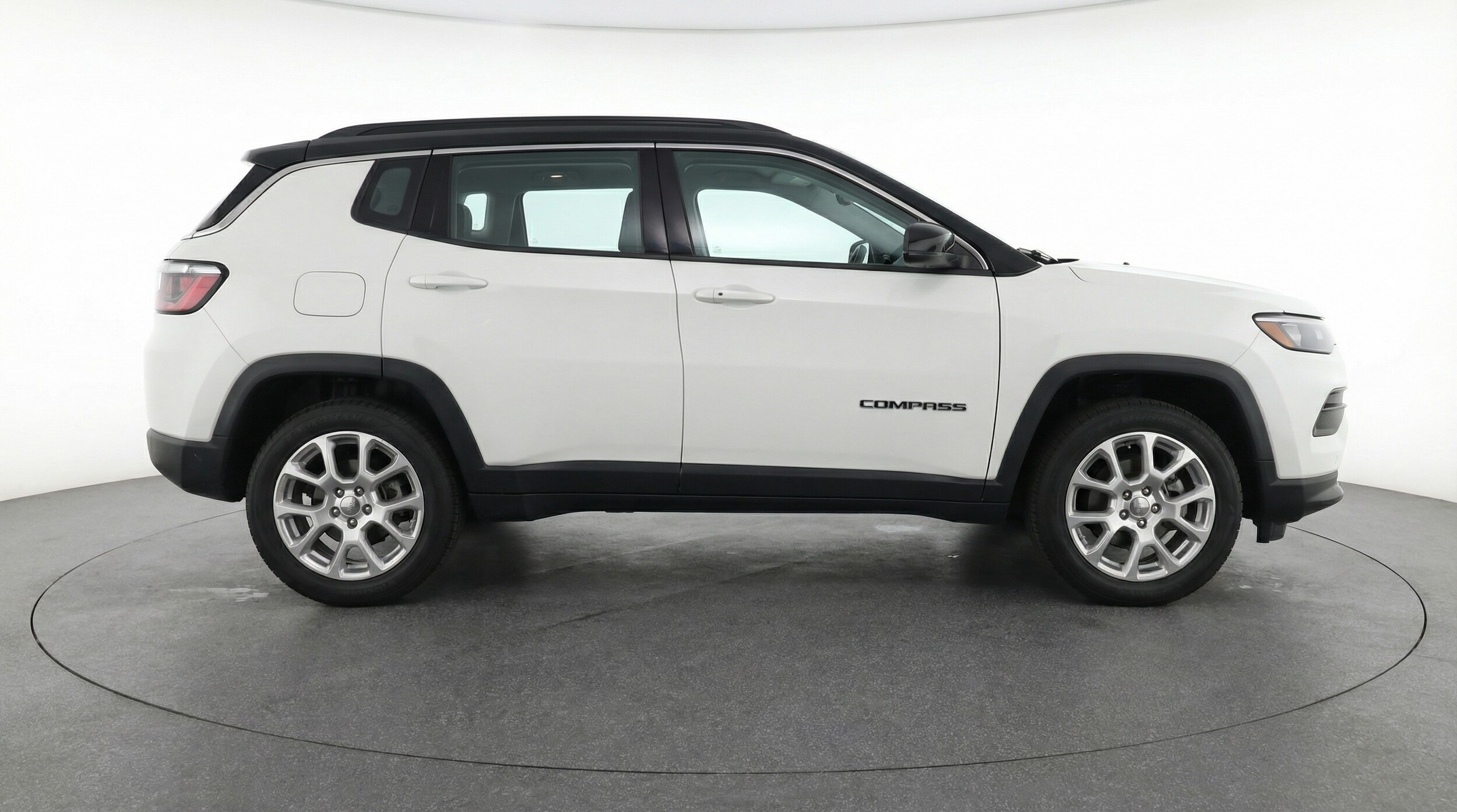 Thumbnail: 2025 Jeep Compass - 8