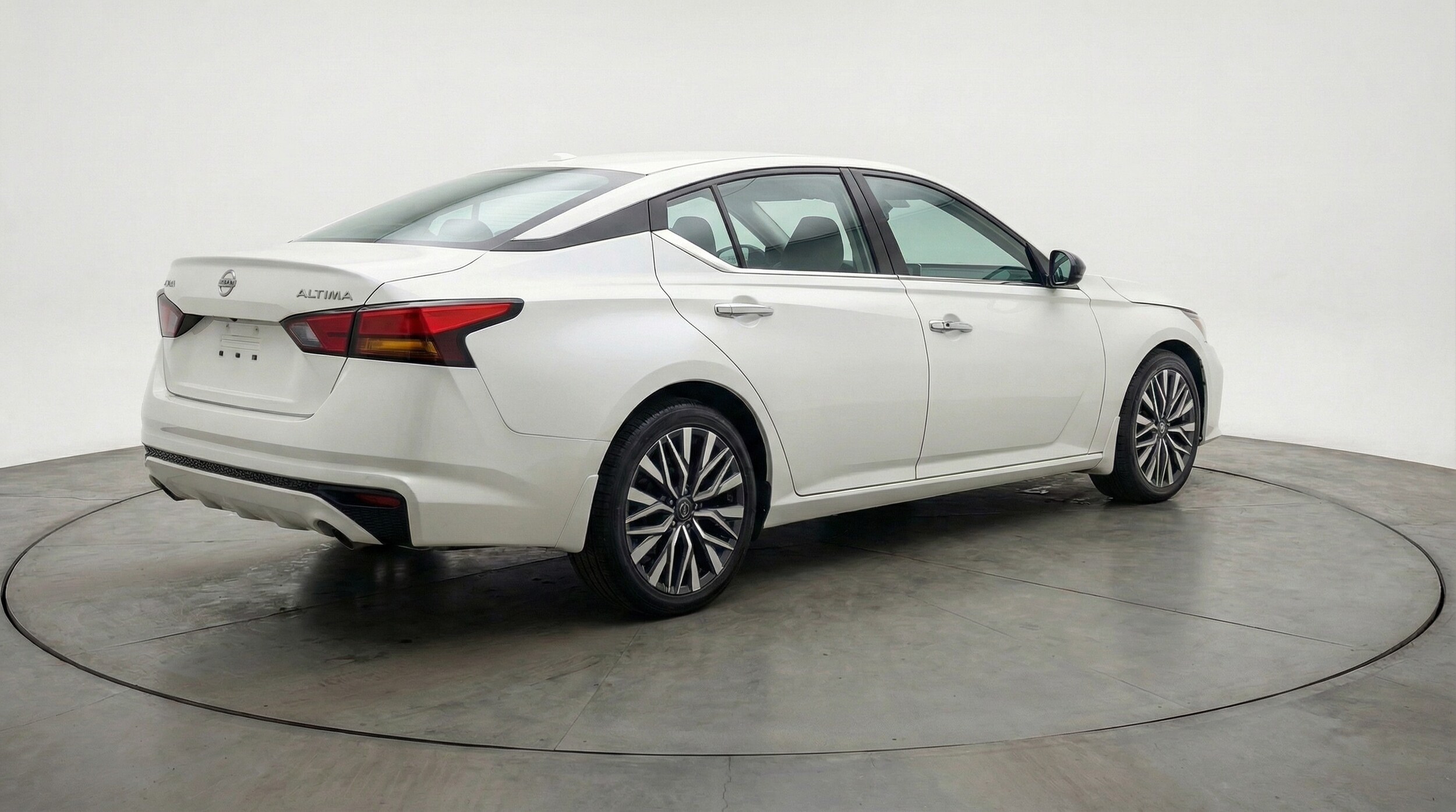 Thumbnail: 2025 Nissan Altima - 7