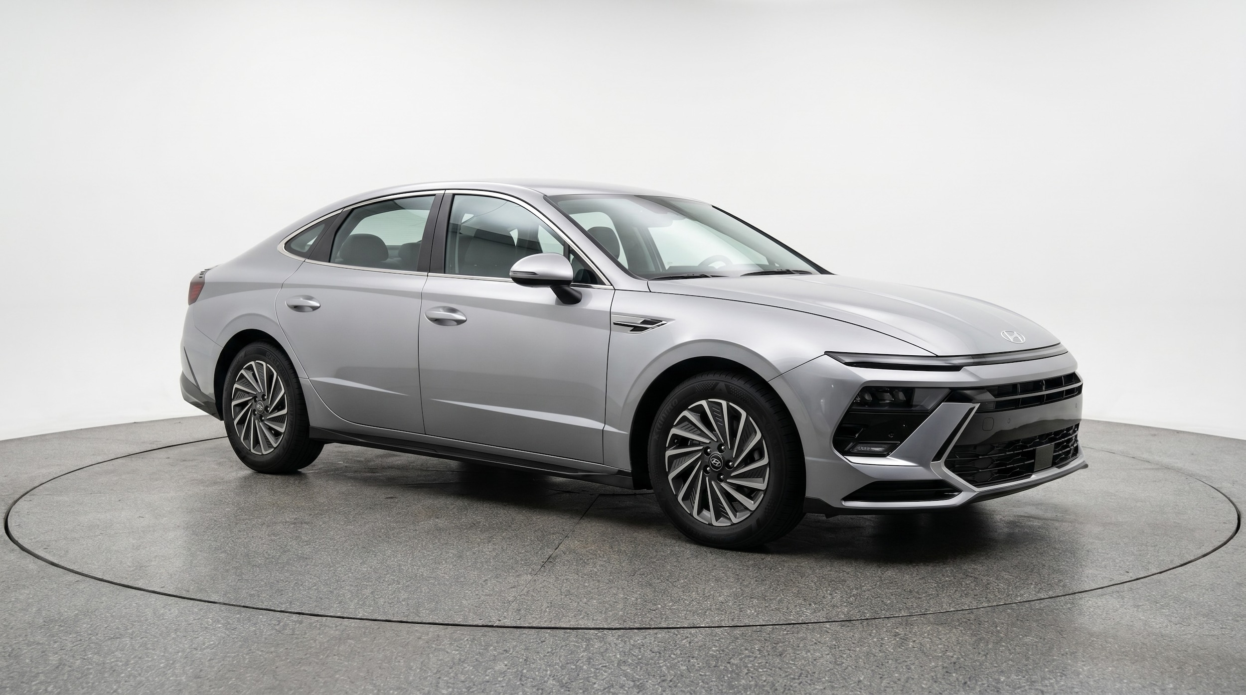 Thumbnail: 2025 Hyundai Sonata - 1