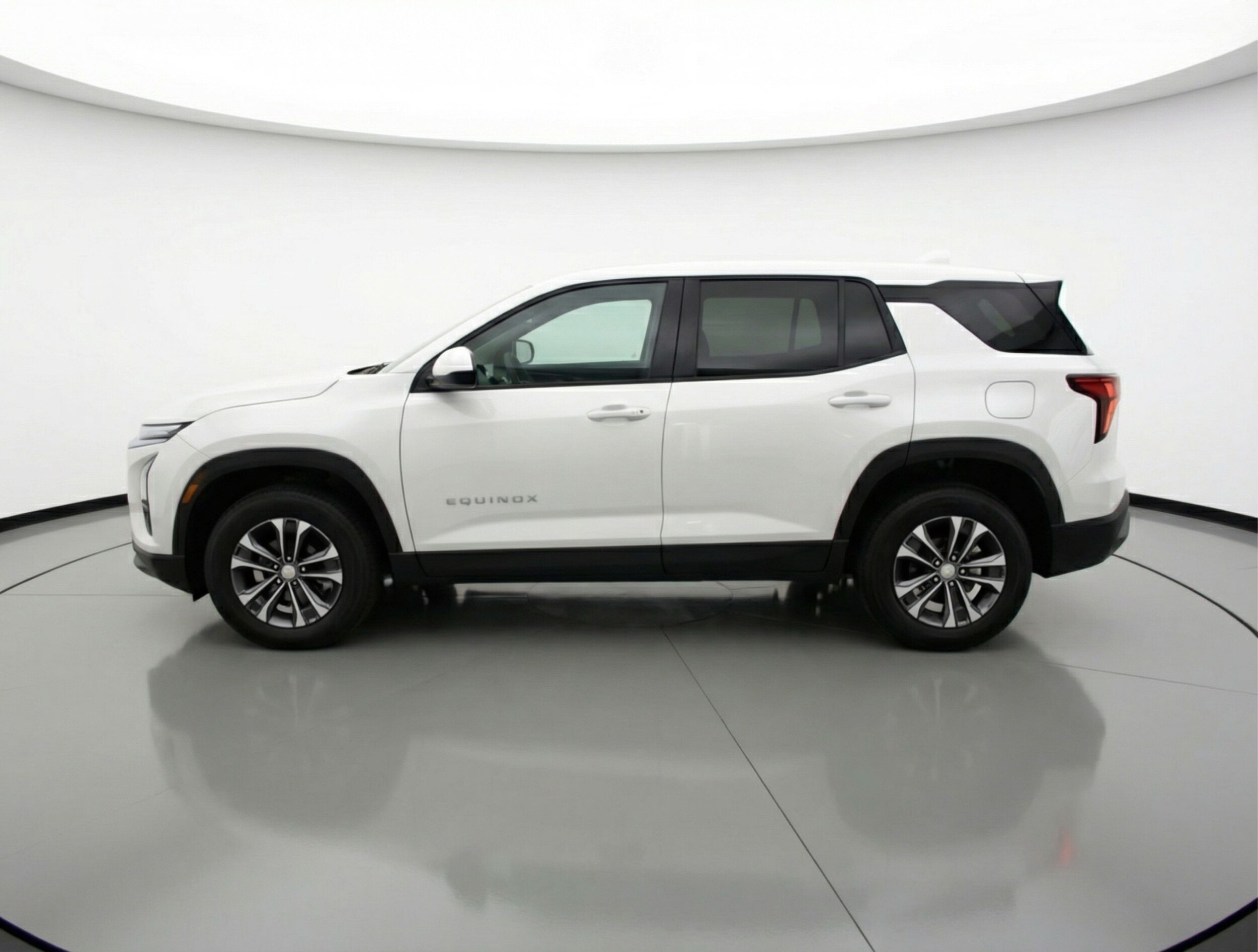 Thumbnail: 2025 Chevrolet Equinox - 4