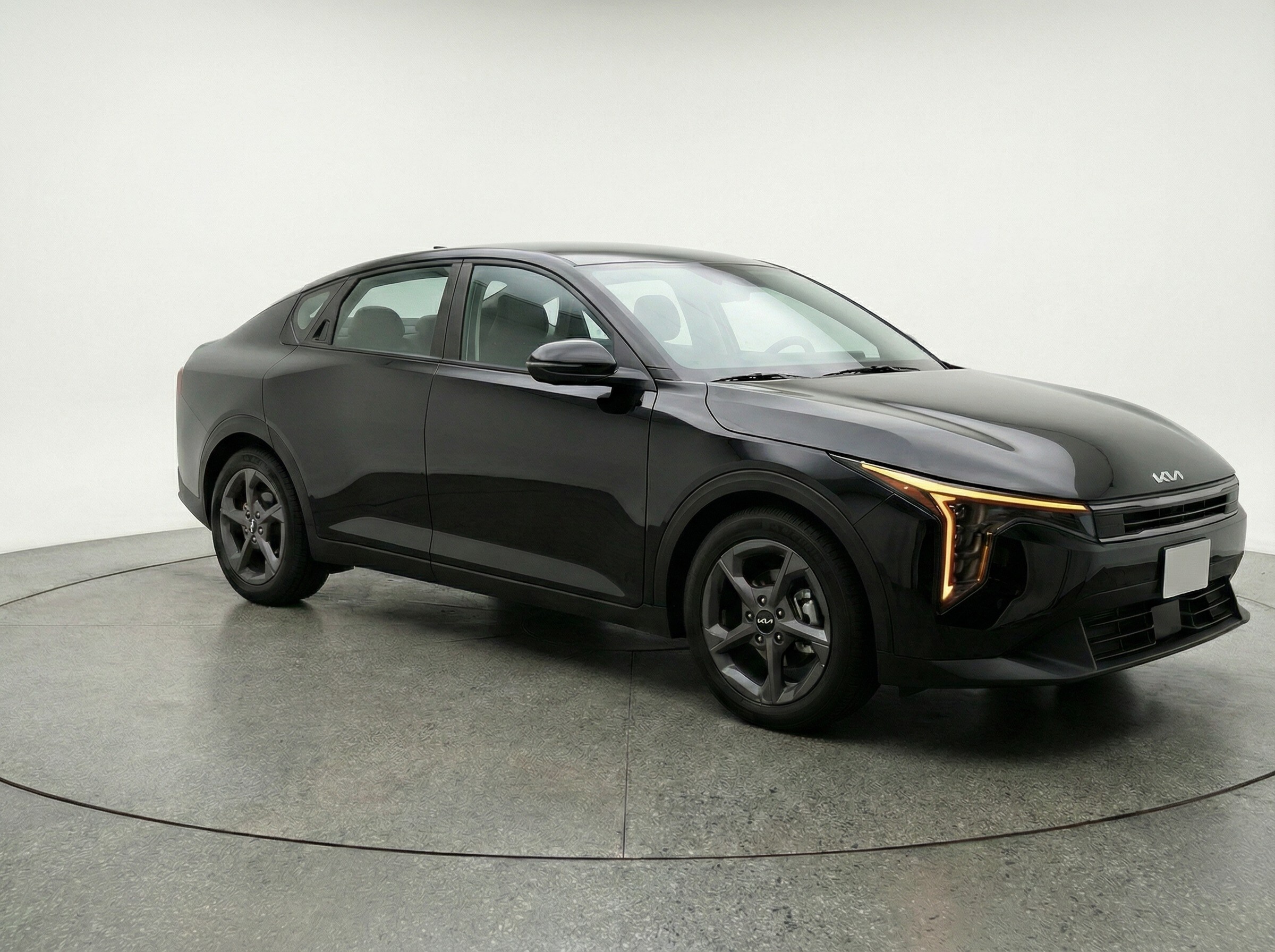 Thumbnail: 2025 Kia K4 - 1