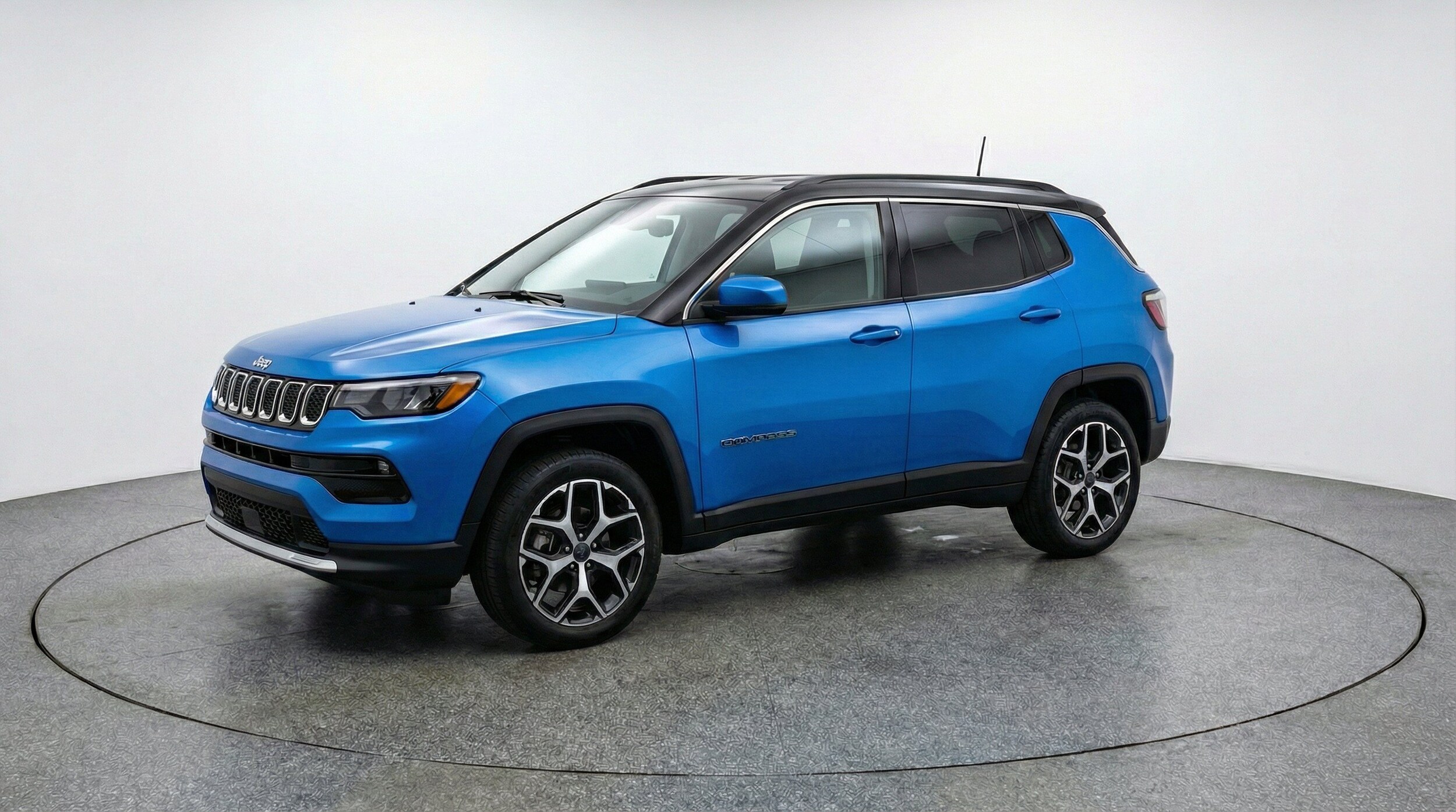 Thumbnail: 2025 Jeep Compass - 3
