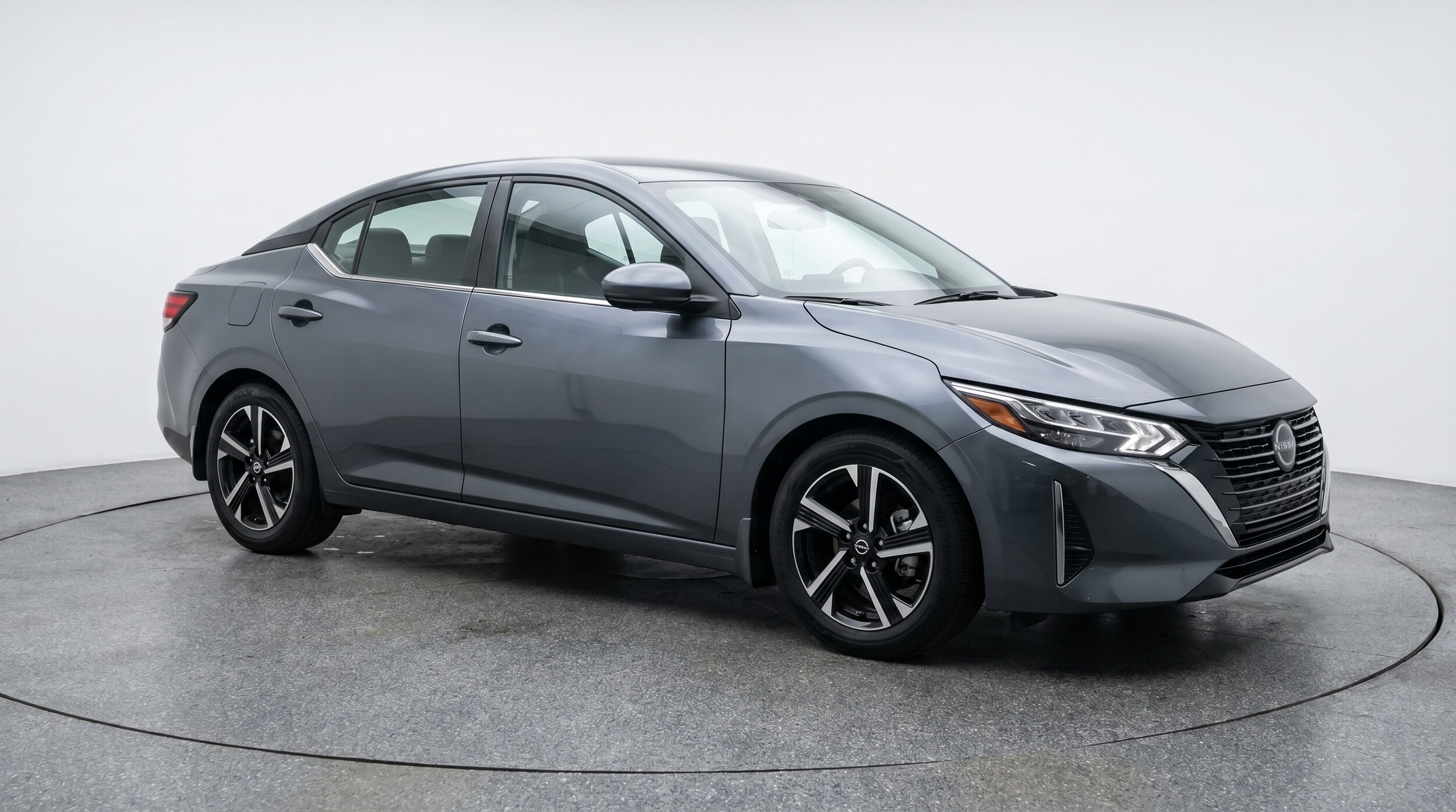 Thumbnail: 2025 Nissan Sentra - 1