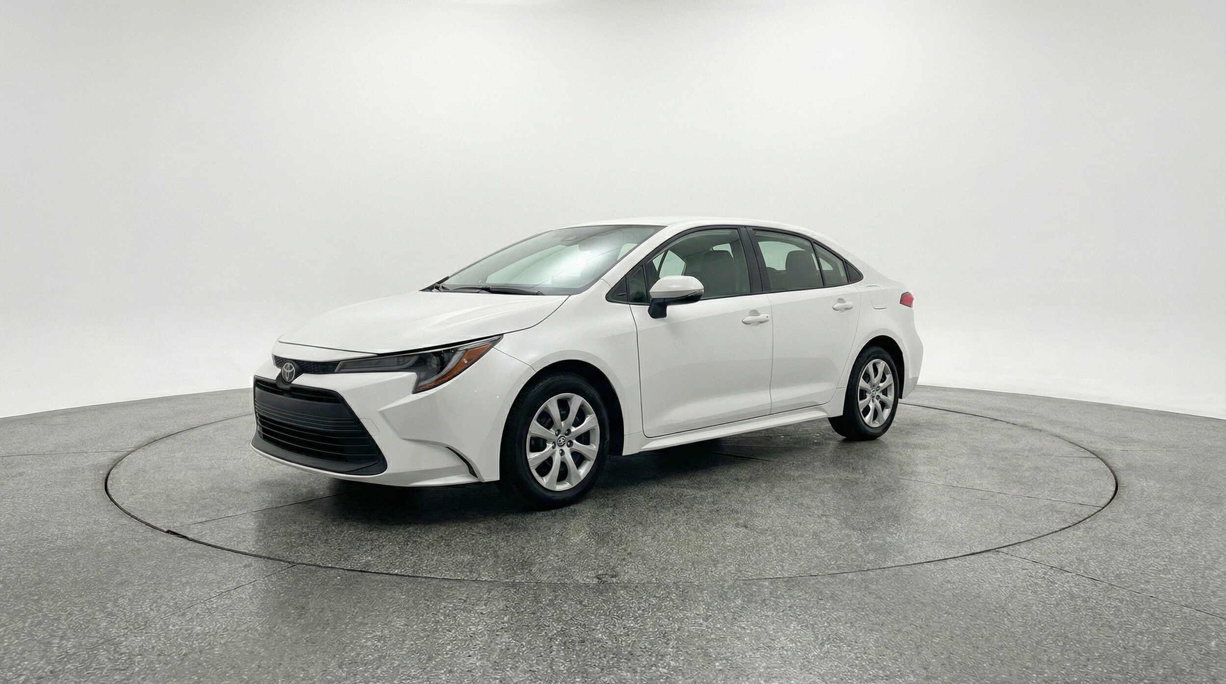 Thumbnail: 2025 Toyota Corolla - 3