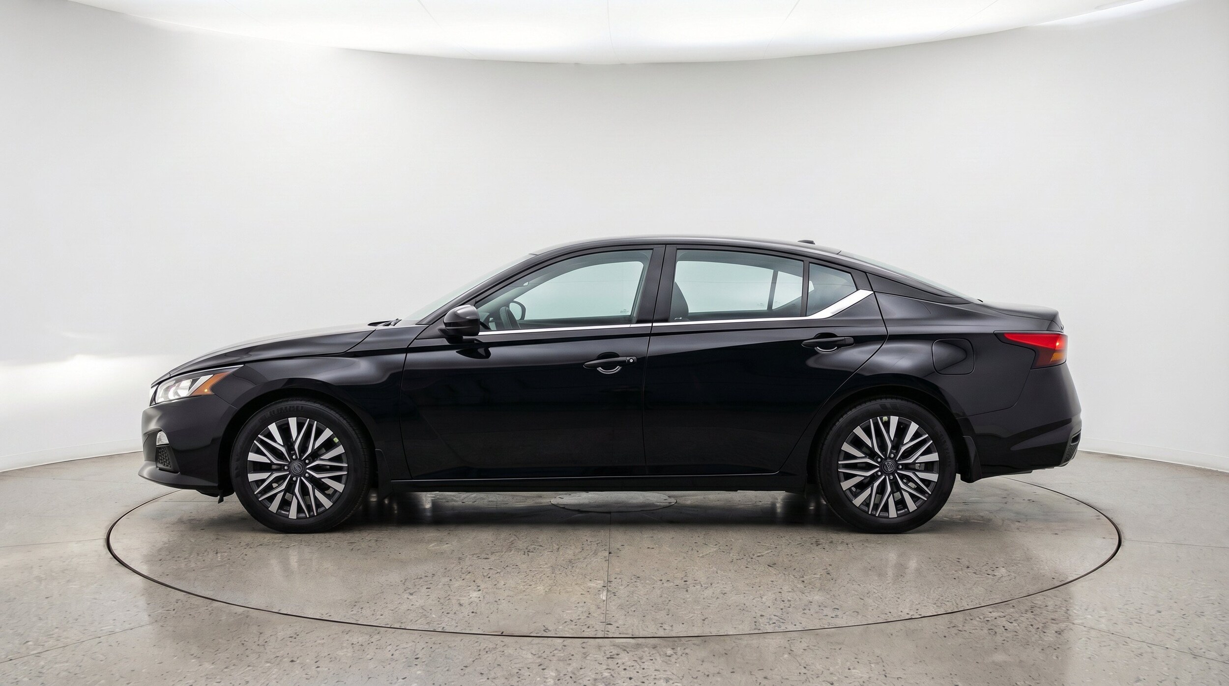 Thumbnail: 2026 Nissan Altima - 5