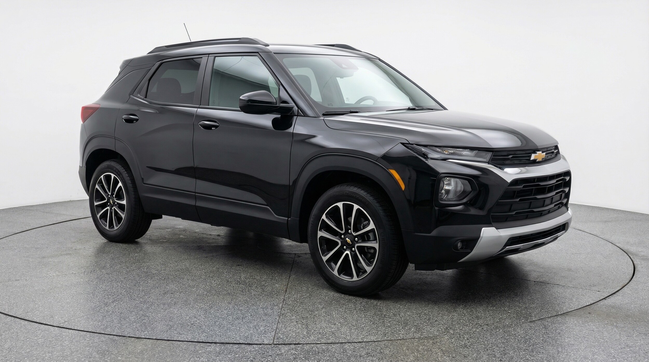Thumbnail: 2025 Chevrolet TrailBlazer - 1