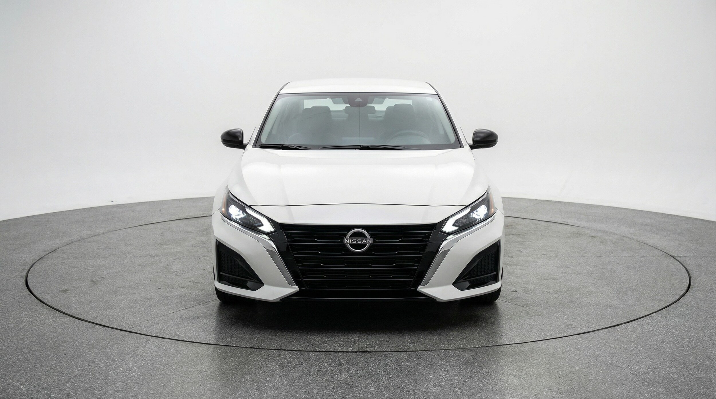 Thumbnail: 2025 Nissan Altima - 2