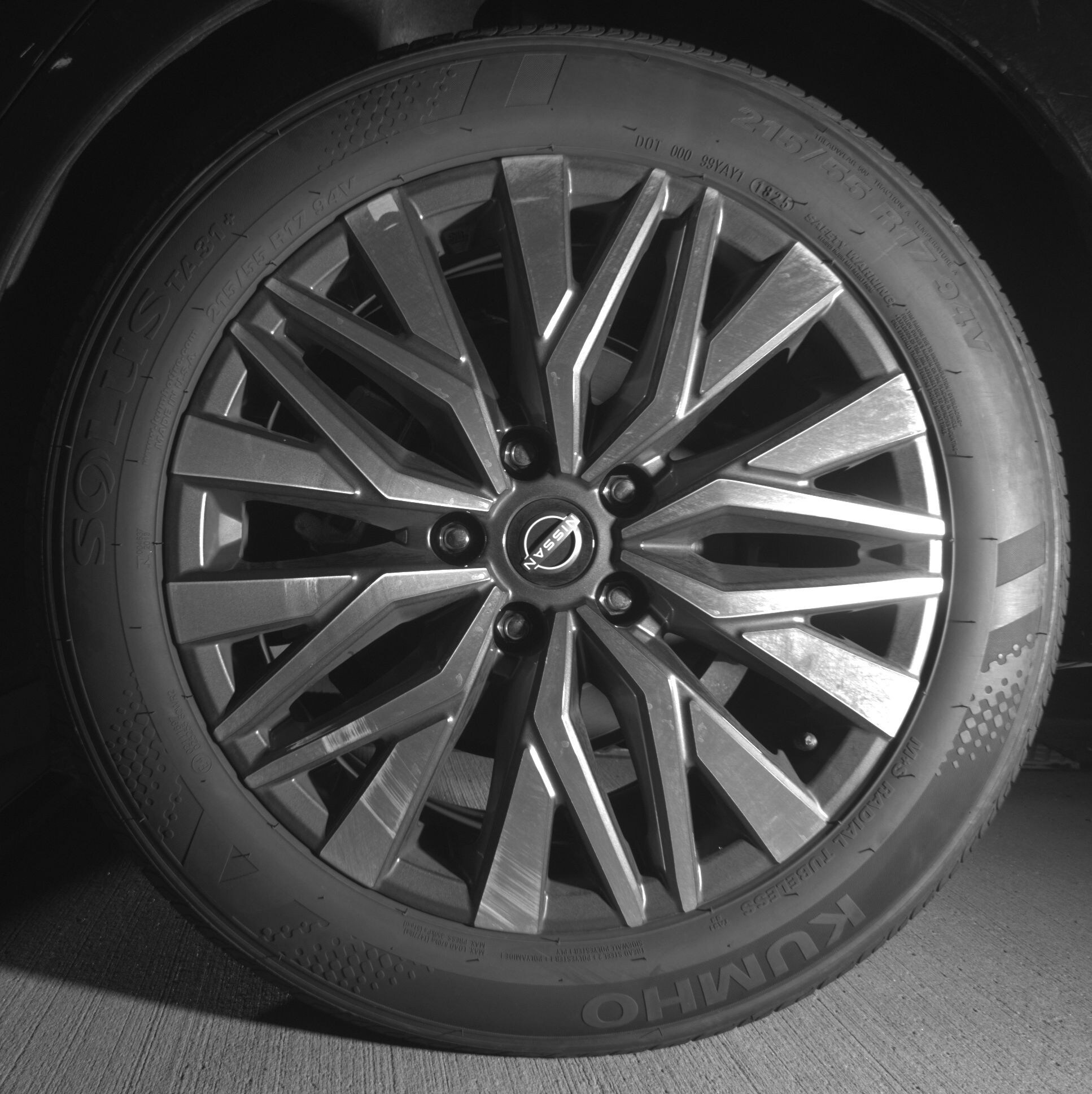 Thumbnail: 2025 Nissan Altima - 11