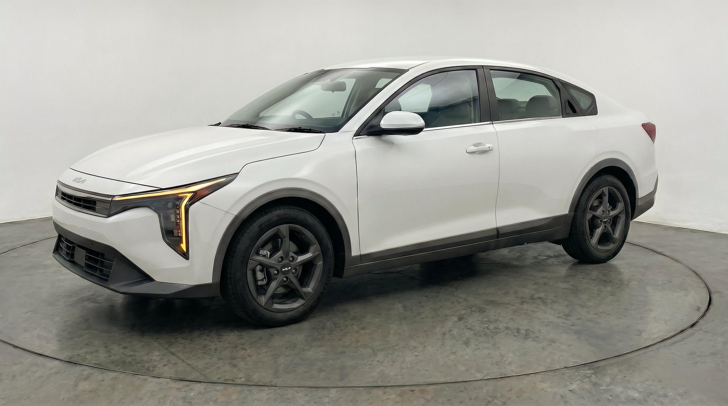 Thumbnail: 2026 Kia K4 - 3