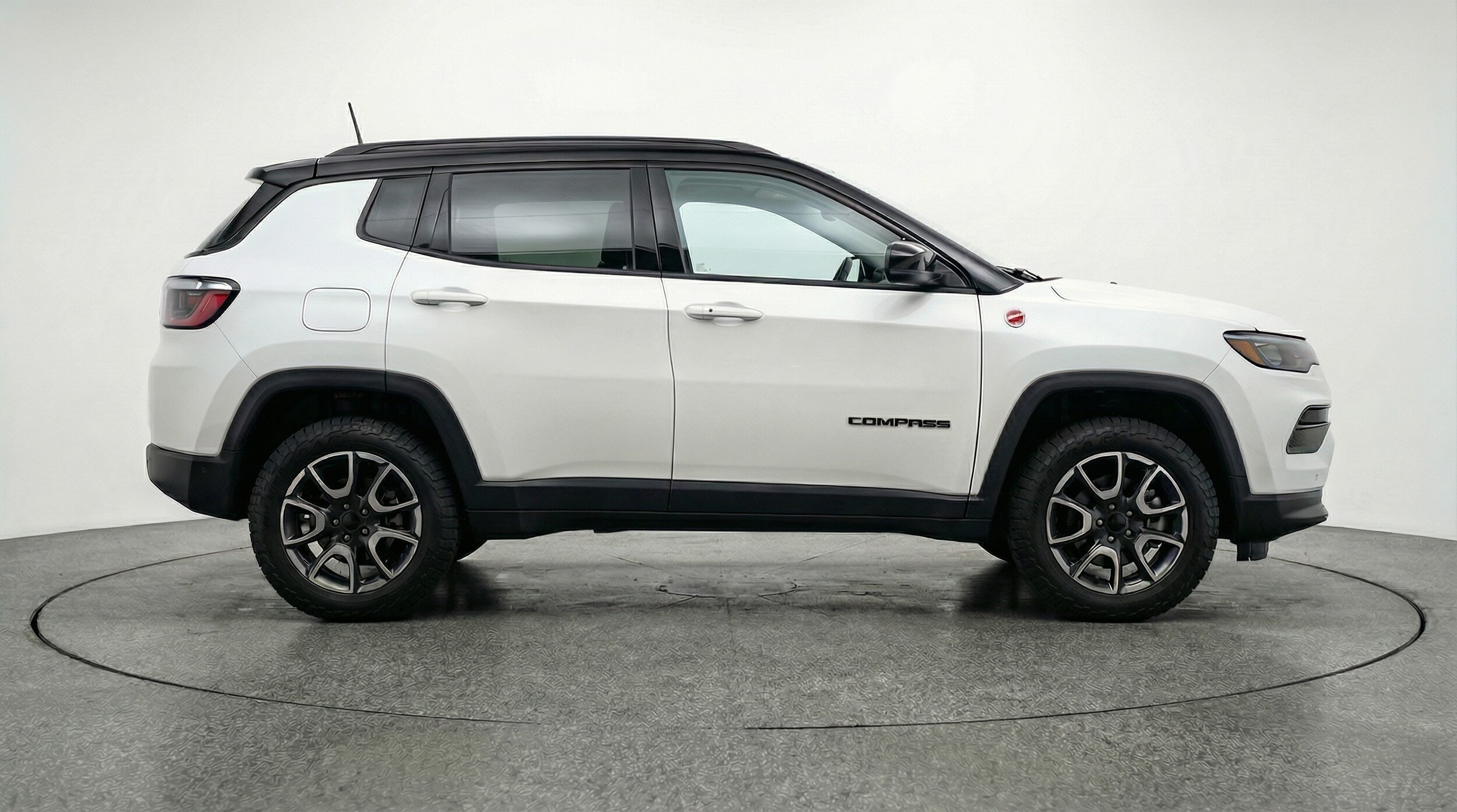 Thumbnail: 2025 Jeep Compass - 8