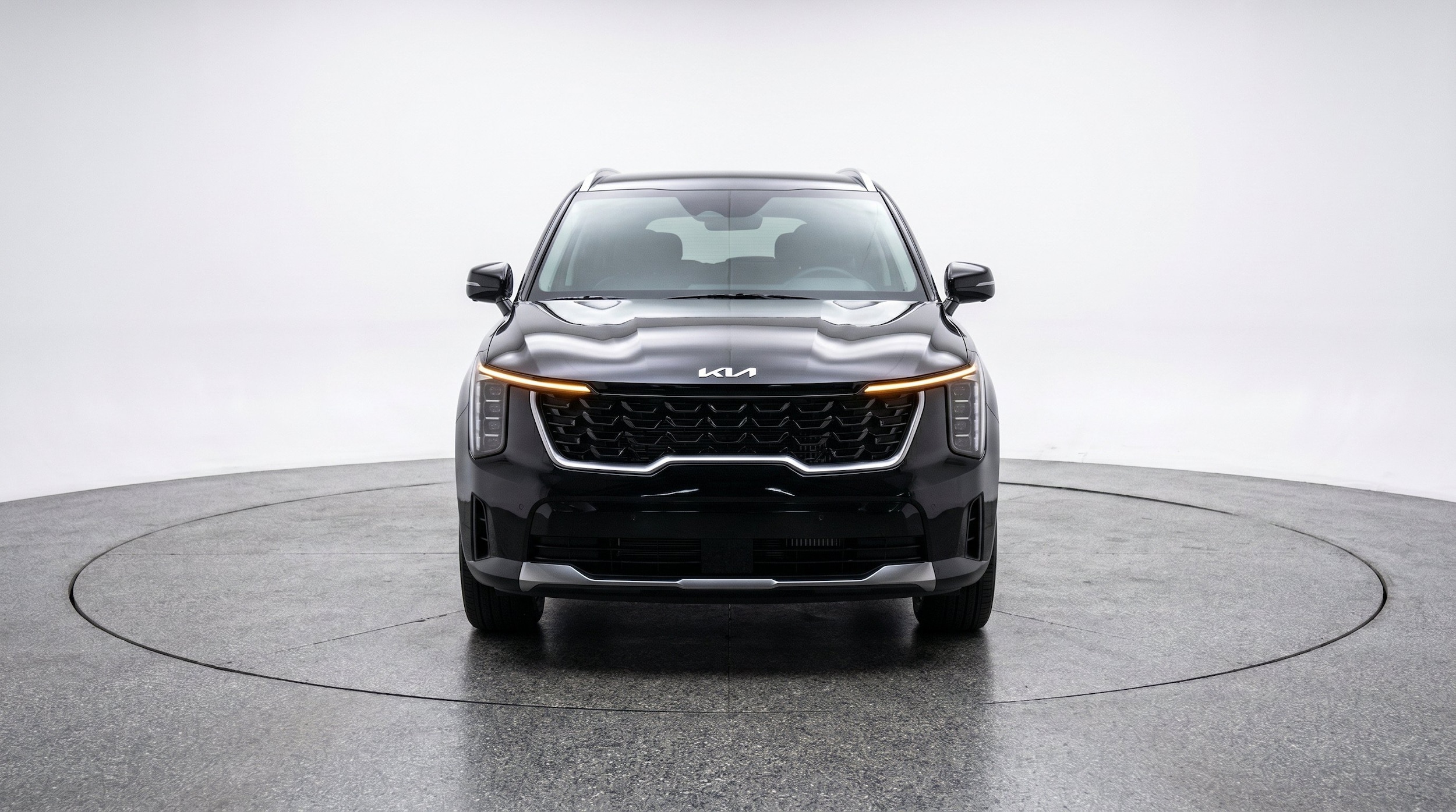 Thumbnail: 2024 Kia Sorento - 2