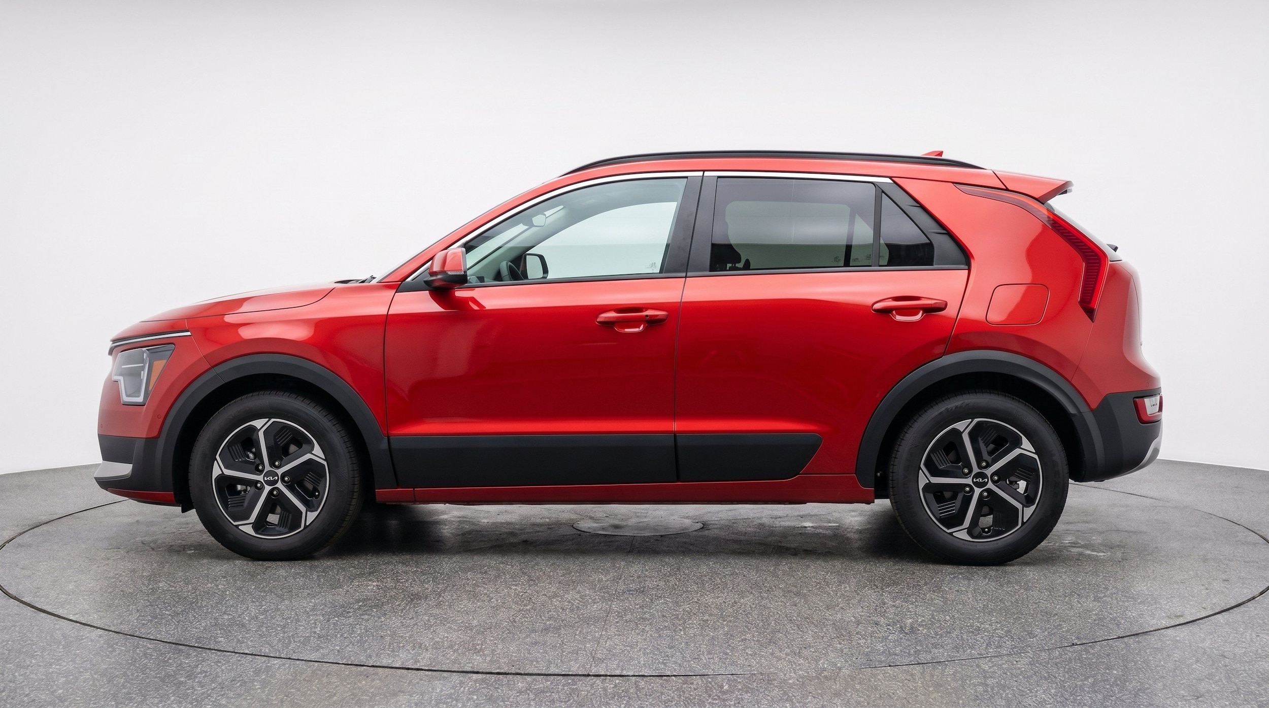 Thumbnail: 2026 Kia Niro - 5