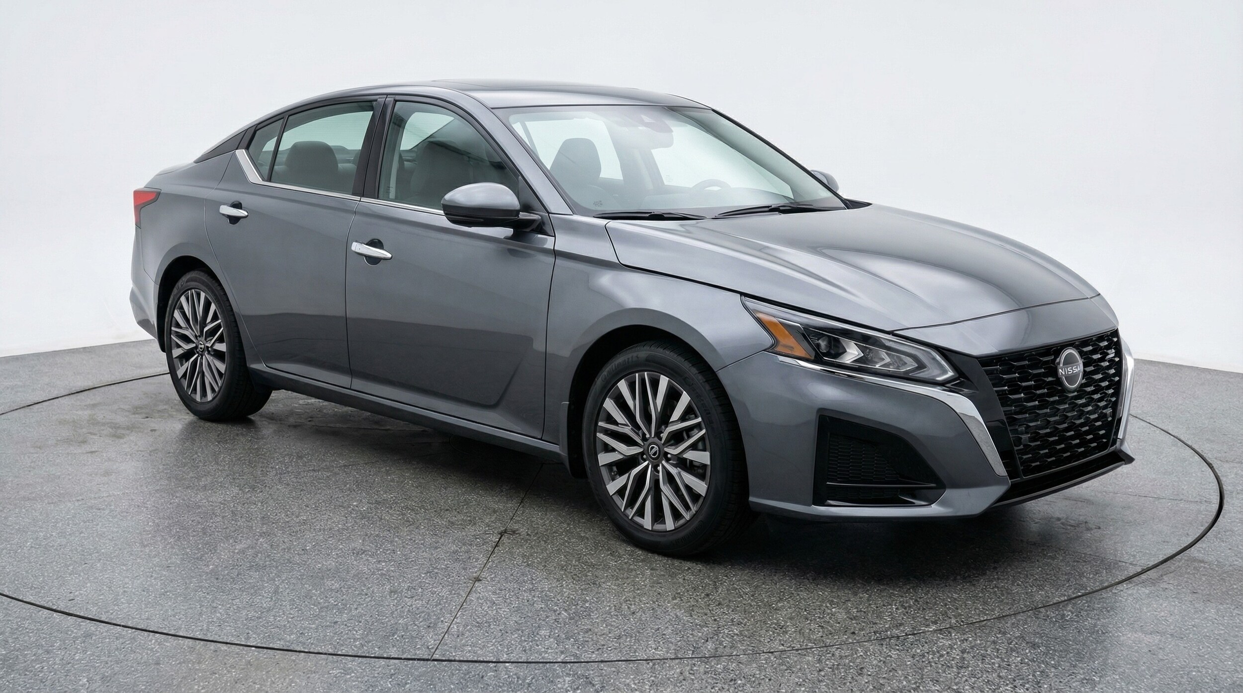 Thumbnail: 2025 Nissan Altima - 1