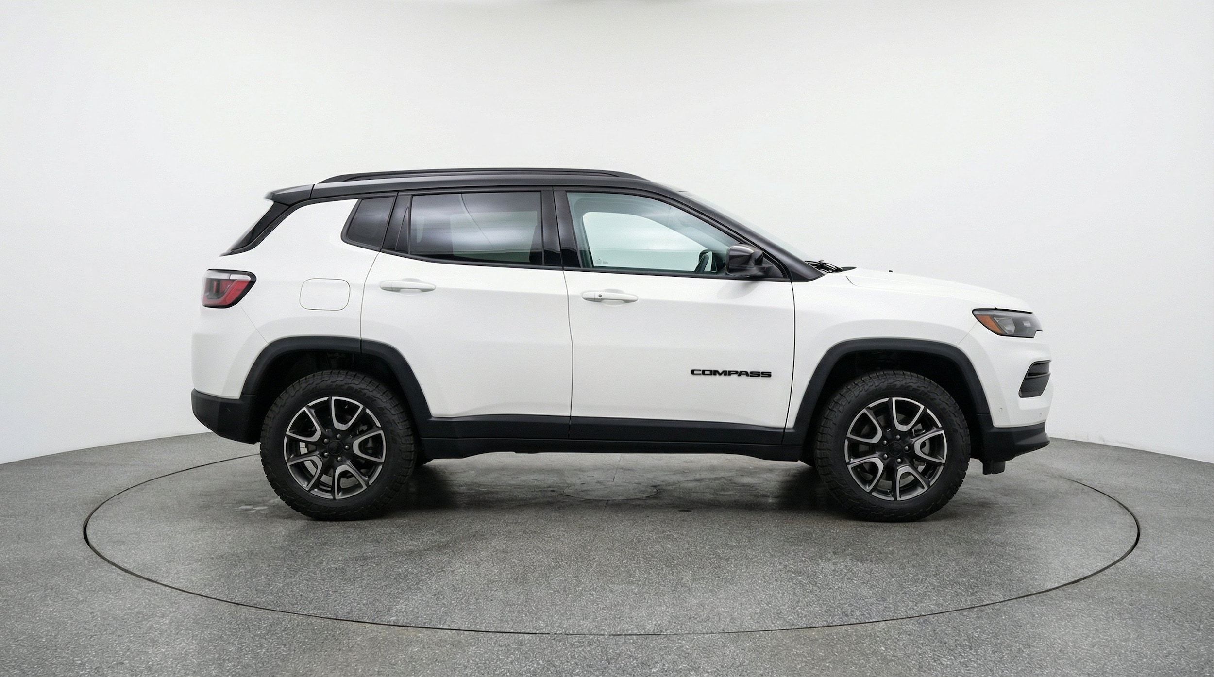Thumbnail: 2025 Jeep Compass - 10