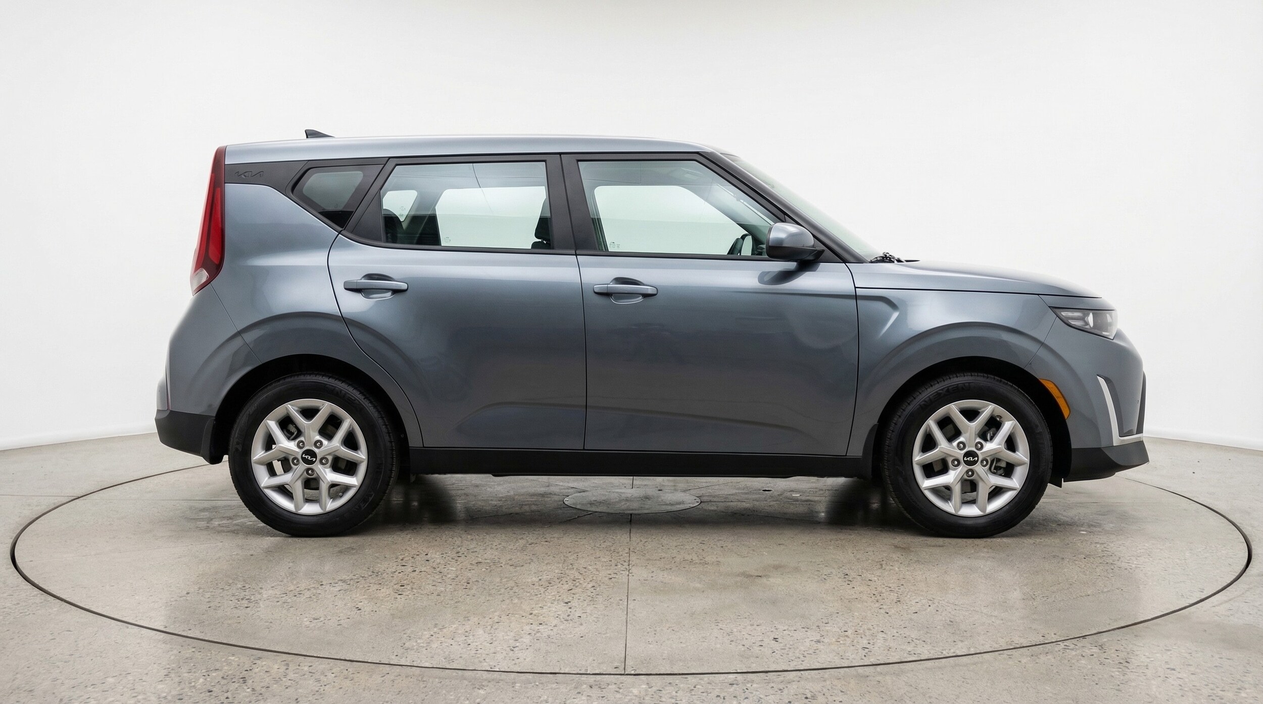 Thumbnail: 2025 Kia Soul - 8