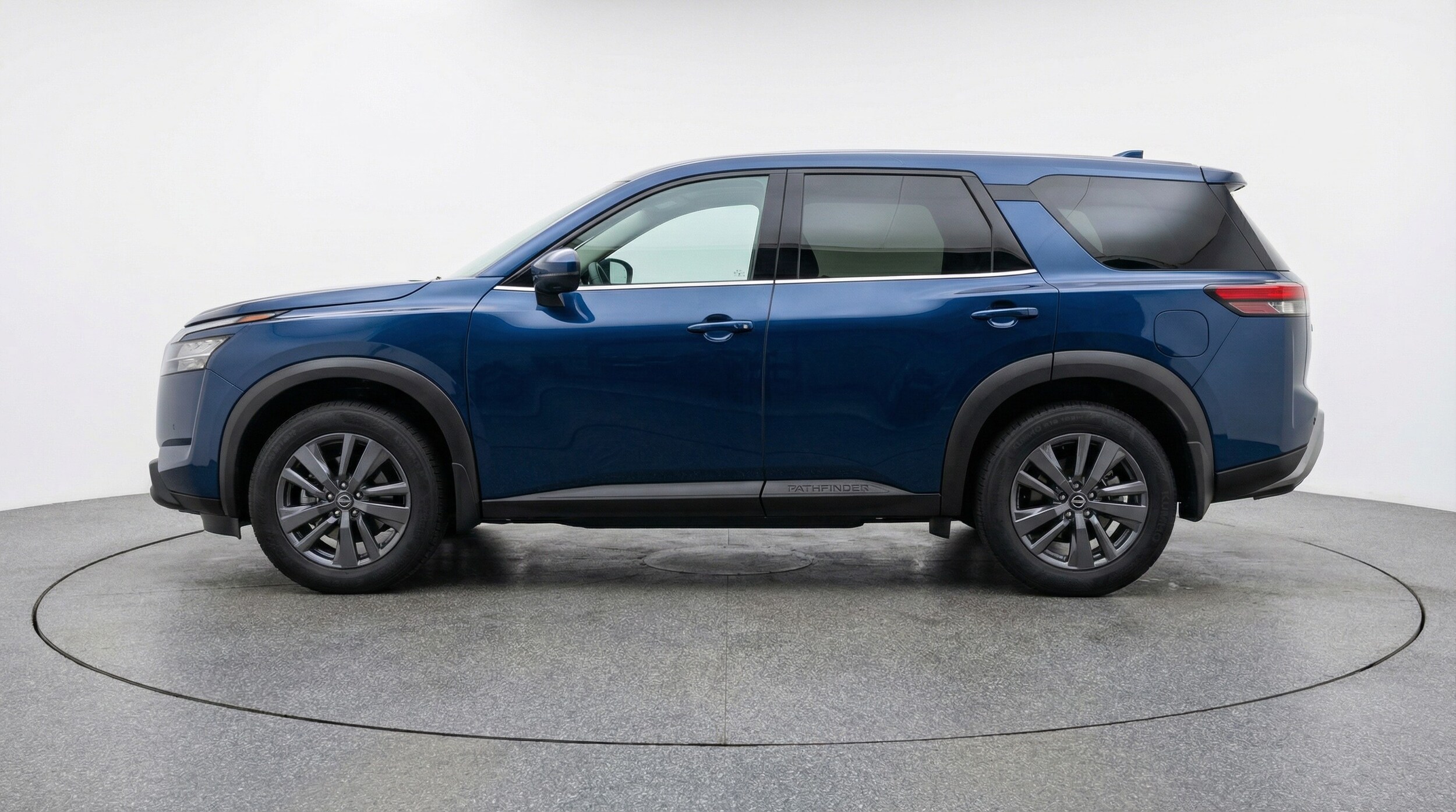 Thumbnail: 2025 Nissan Pathfinder - 4