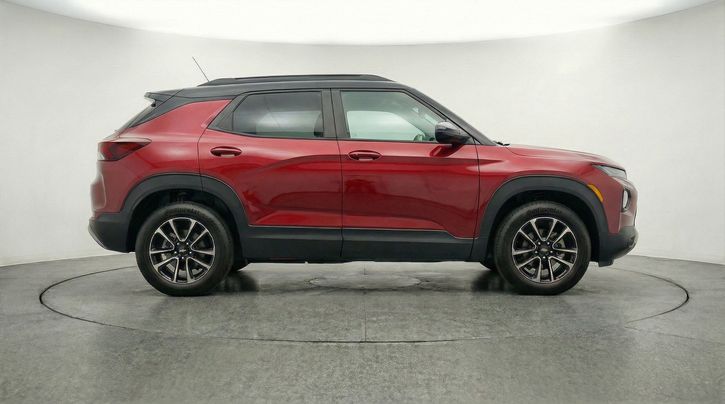 Thumbnail: 2025 Chevrolet TrailBlazer - 8