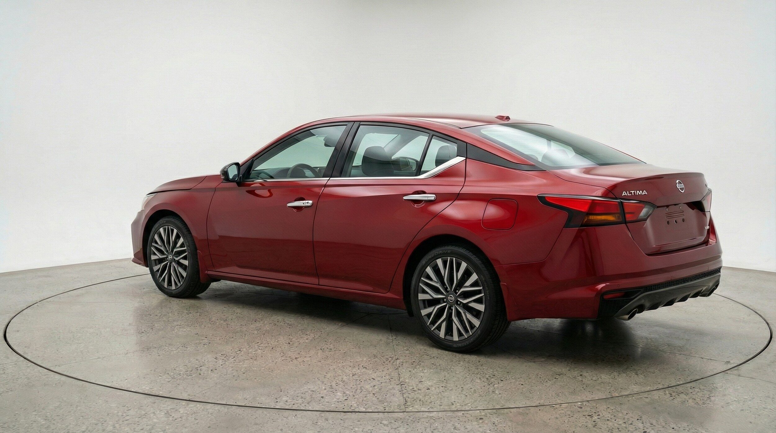 Thumbnail: 2025 Nissan Altima - 5