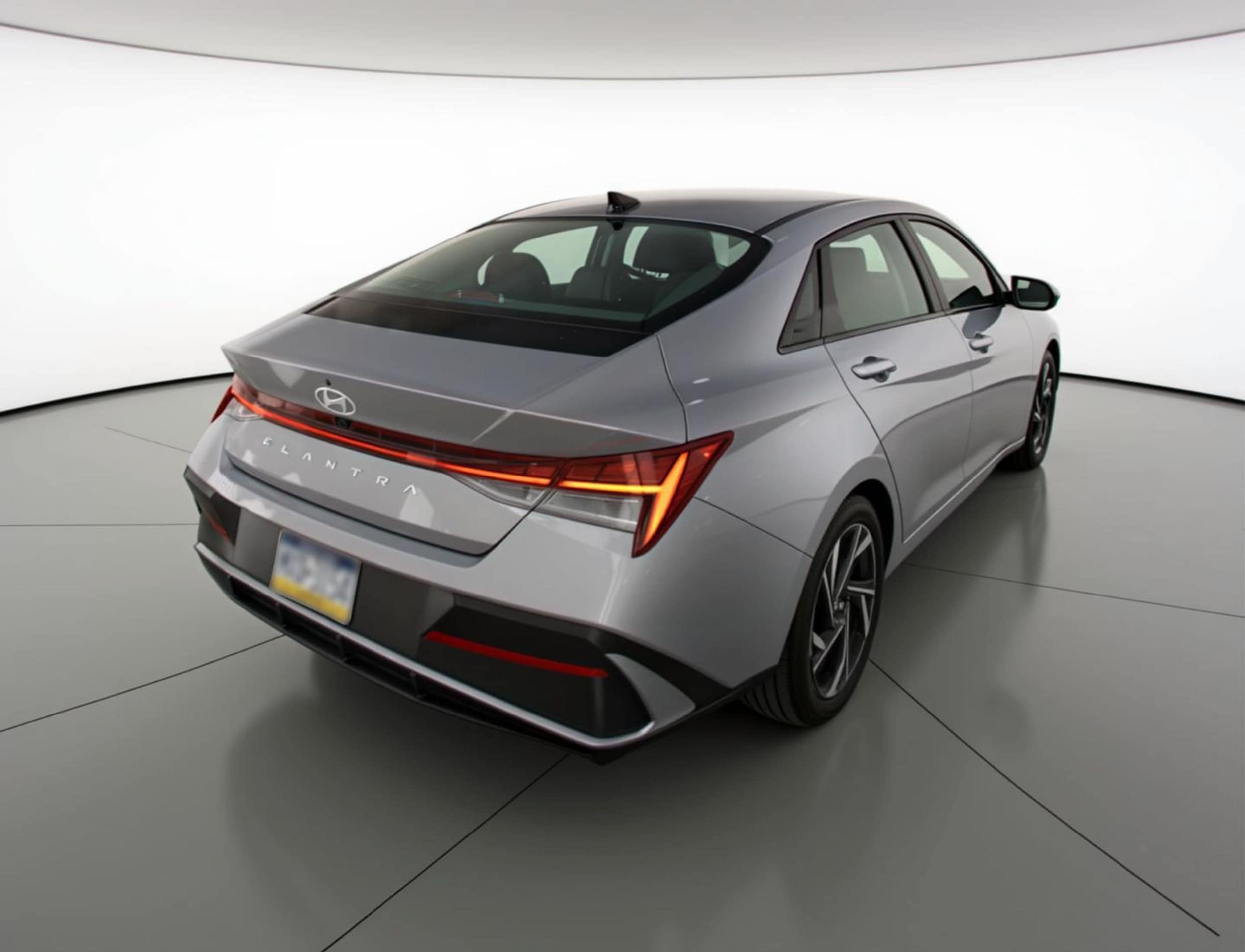 Thumbnail: 2025 Hyundai Elantra - 9