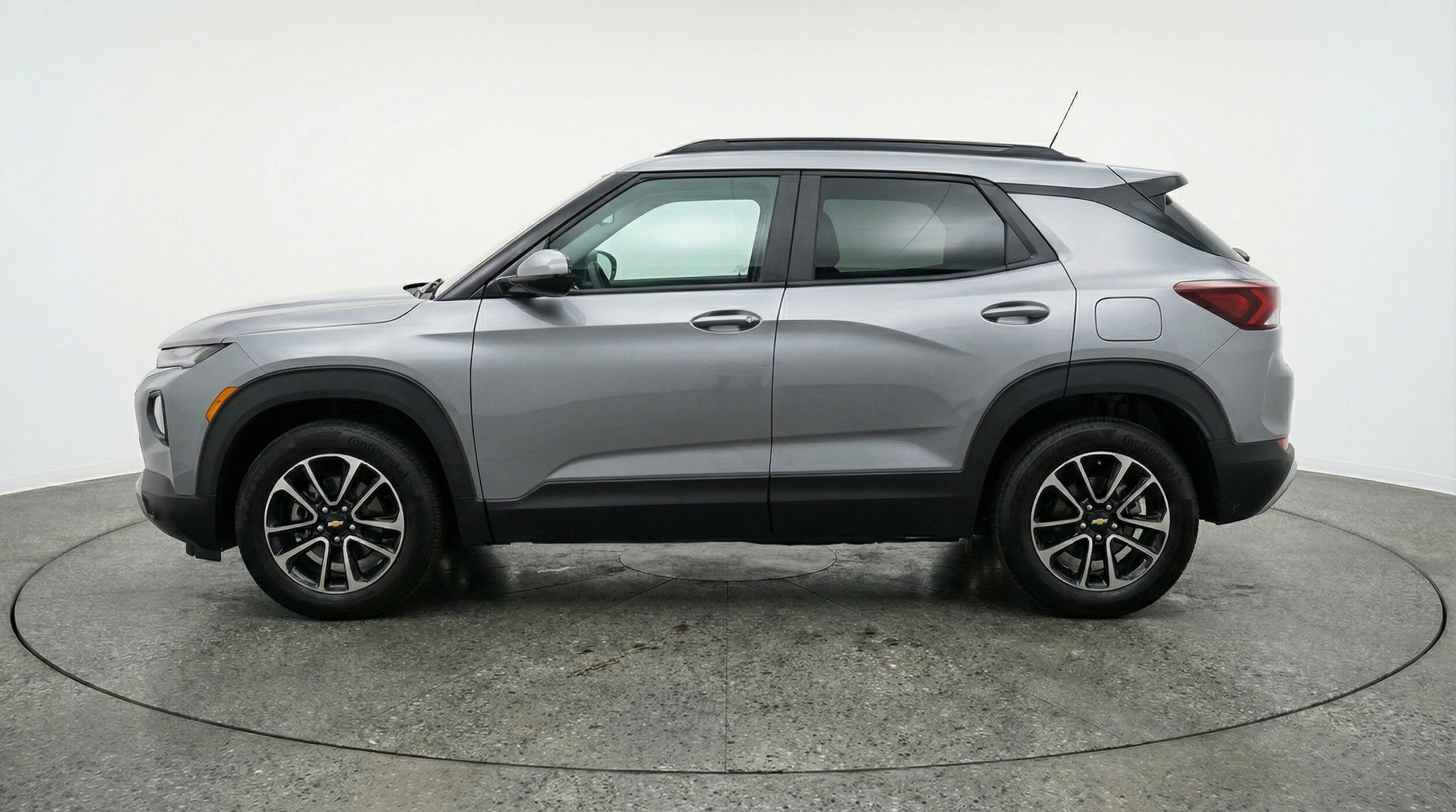 Thumbnail: 2025 Chevrolet TrailBlazer - 5