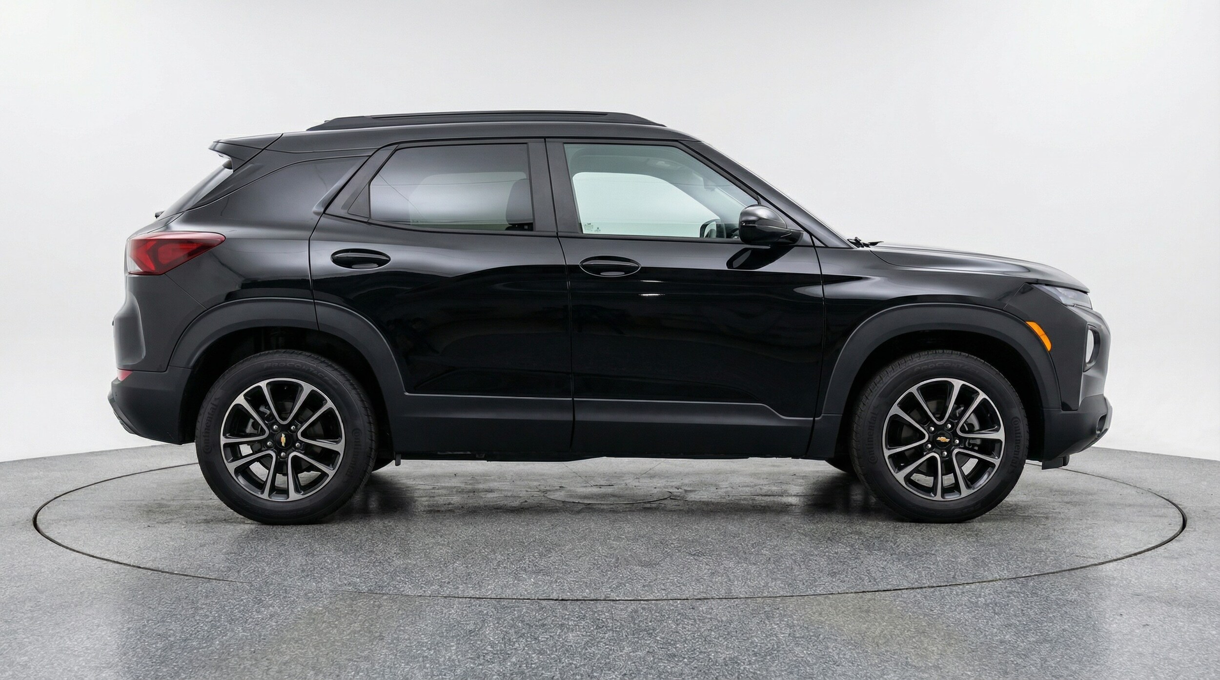 Thumbnail: 2025 Chevrolet TrailBlazer - 8