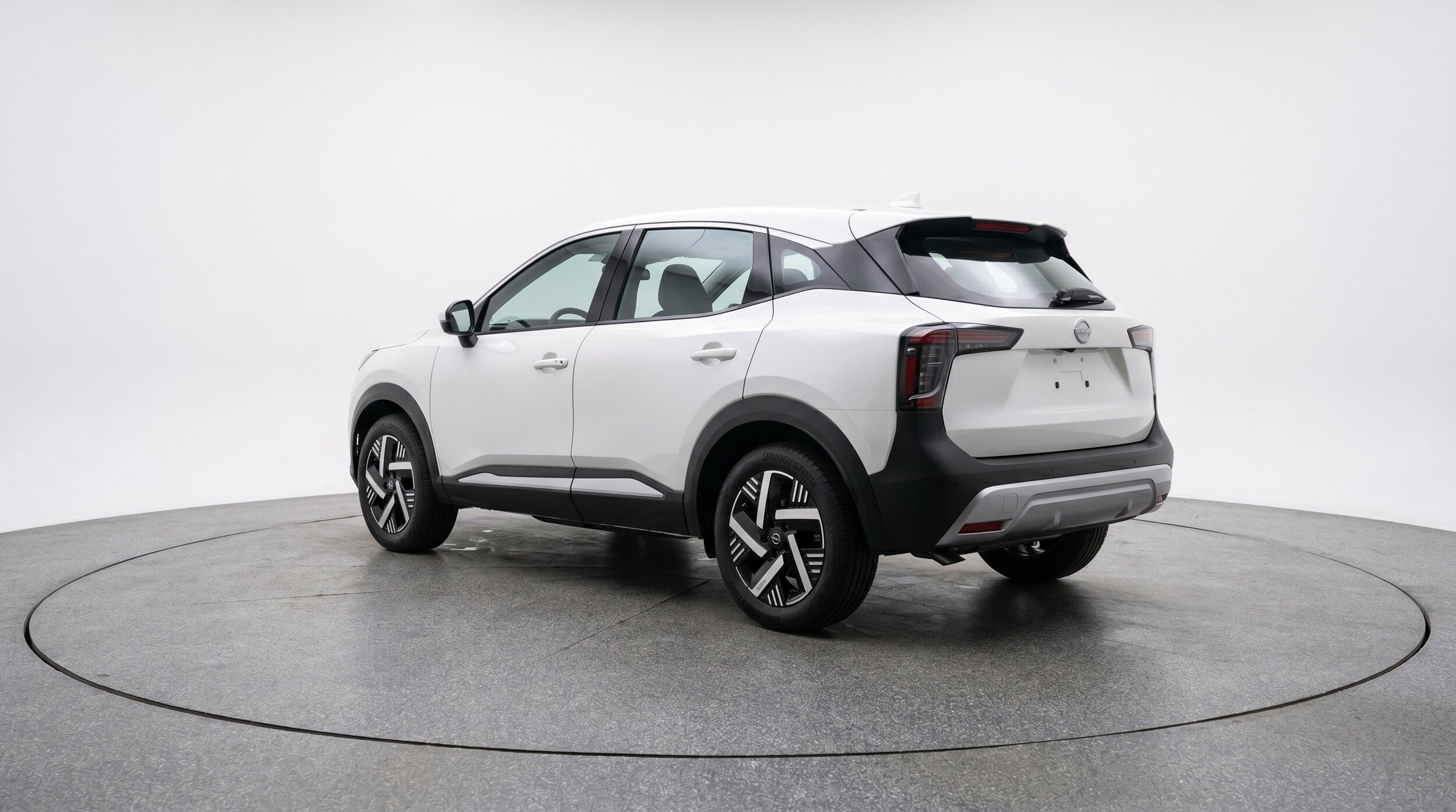Thumbnail: 2026 Nissan Kicks - 6