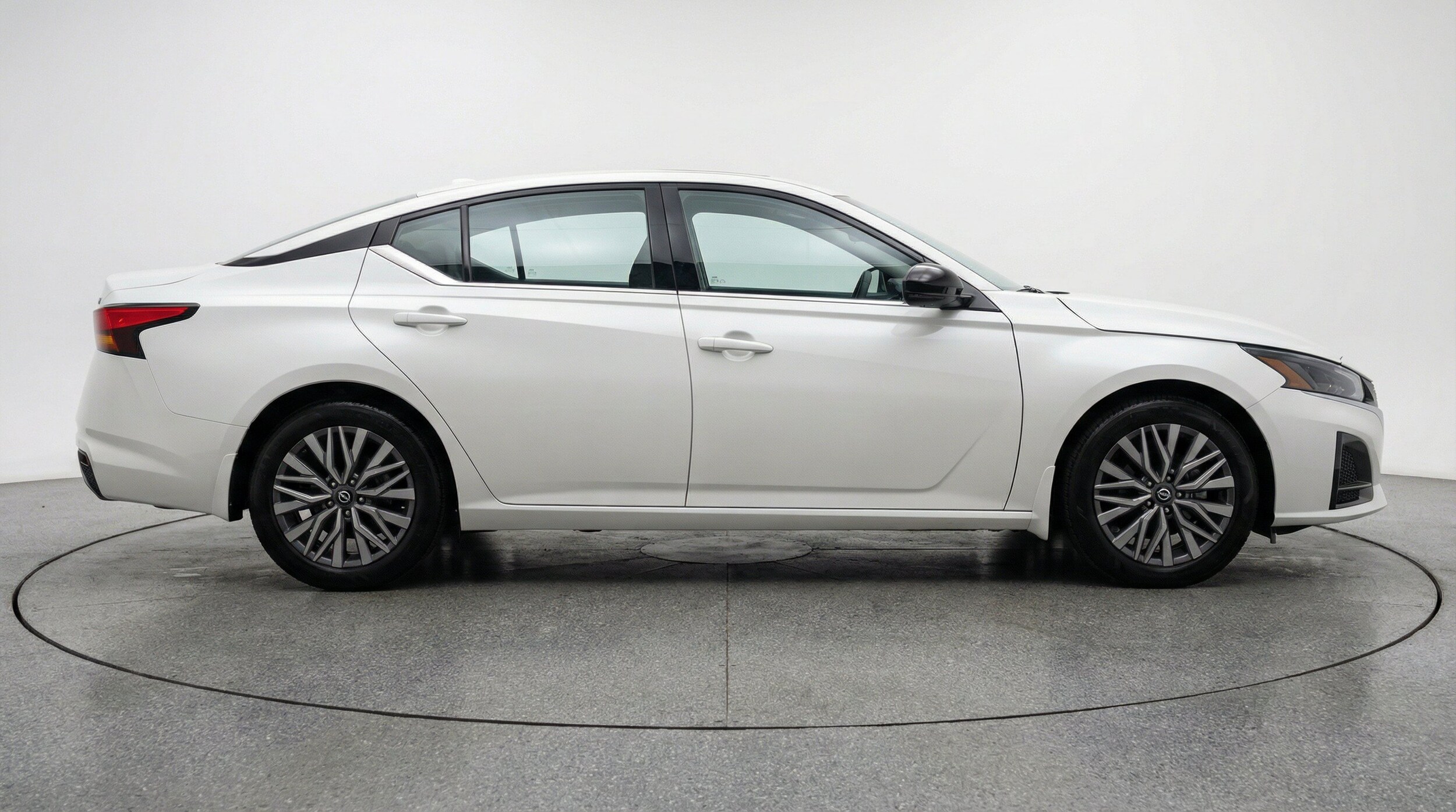 Thumbnail: 2025 Nissan Altima - 11
