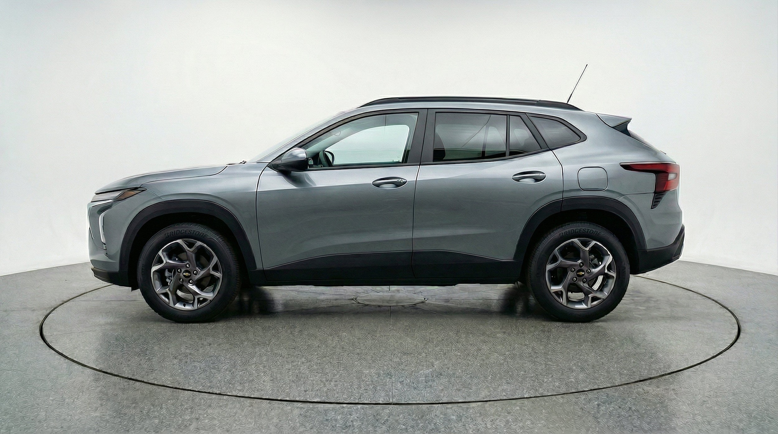 Thumbnail: 2025 Chevrolet Trax - 11