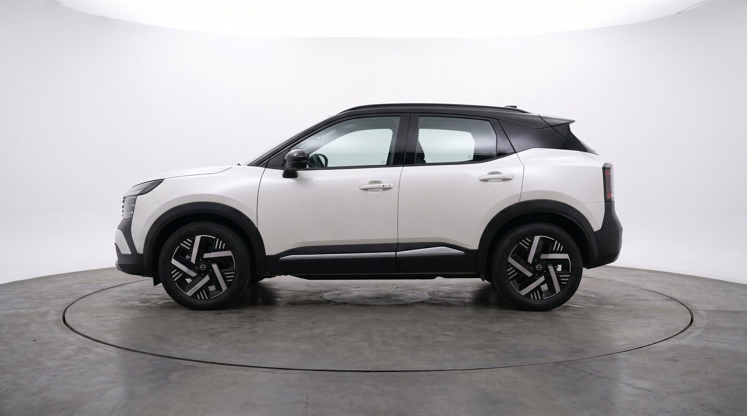 Thumbnail: 2026 Nissan Kicks - 5