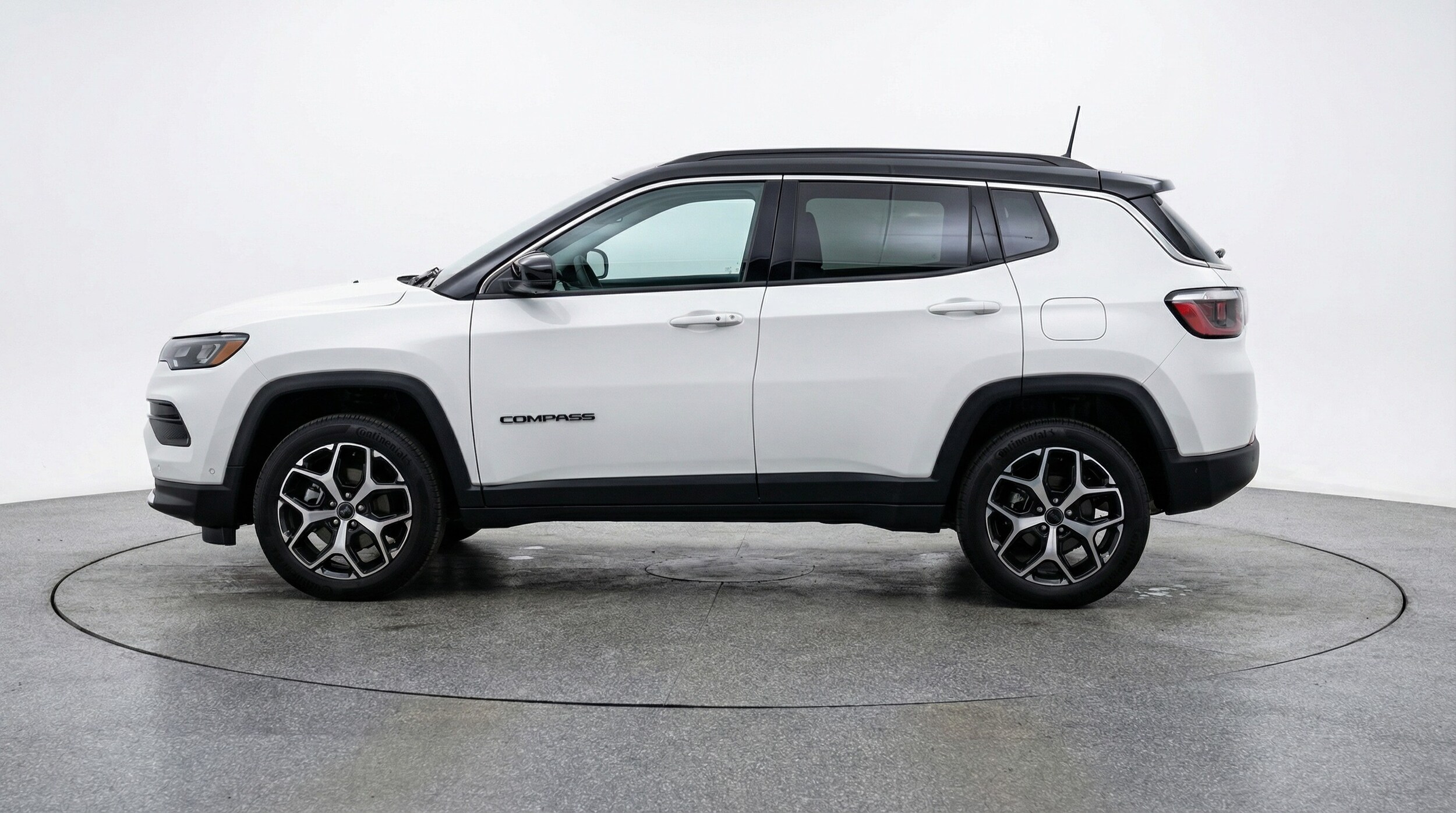 Thumbnail: 2025 Jeep Compass - 4