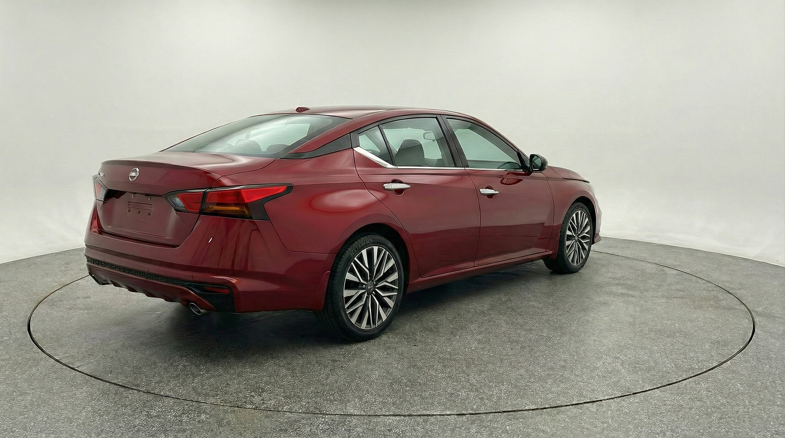 Thumbnail: 2025 Nissan Altima - 7