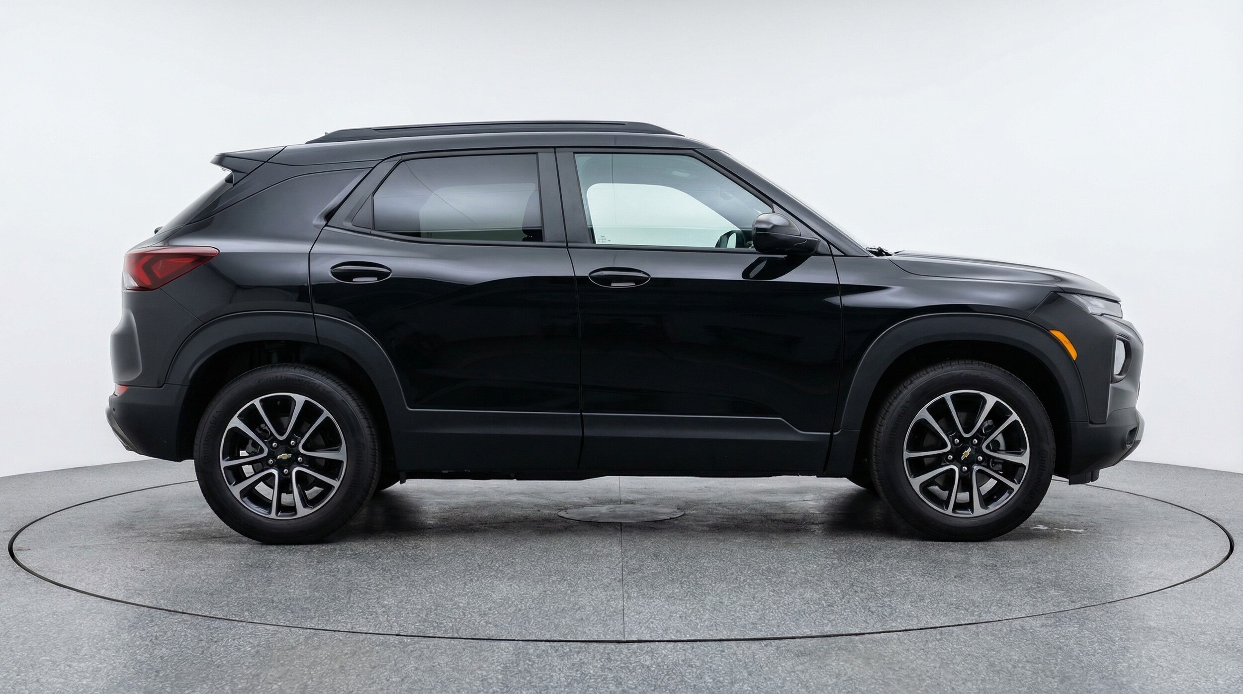 Thumbnail: 2025 Chevrolet TrailBlazer - 8