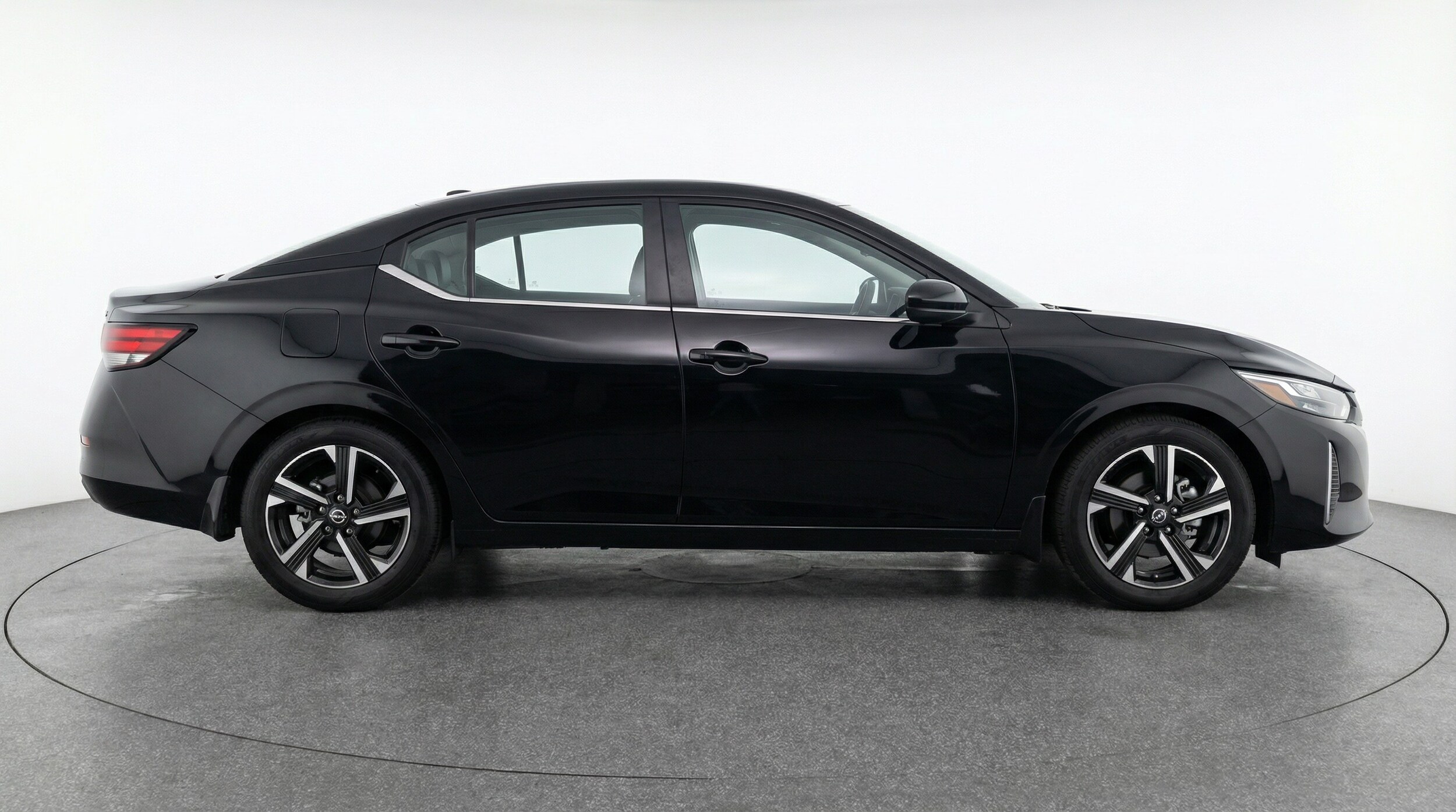 Thumbnail: 2025 Nissan Sentra - 8