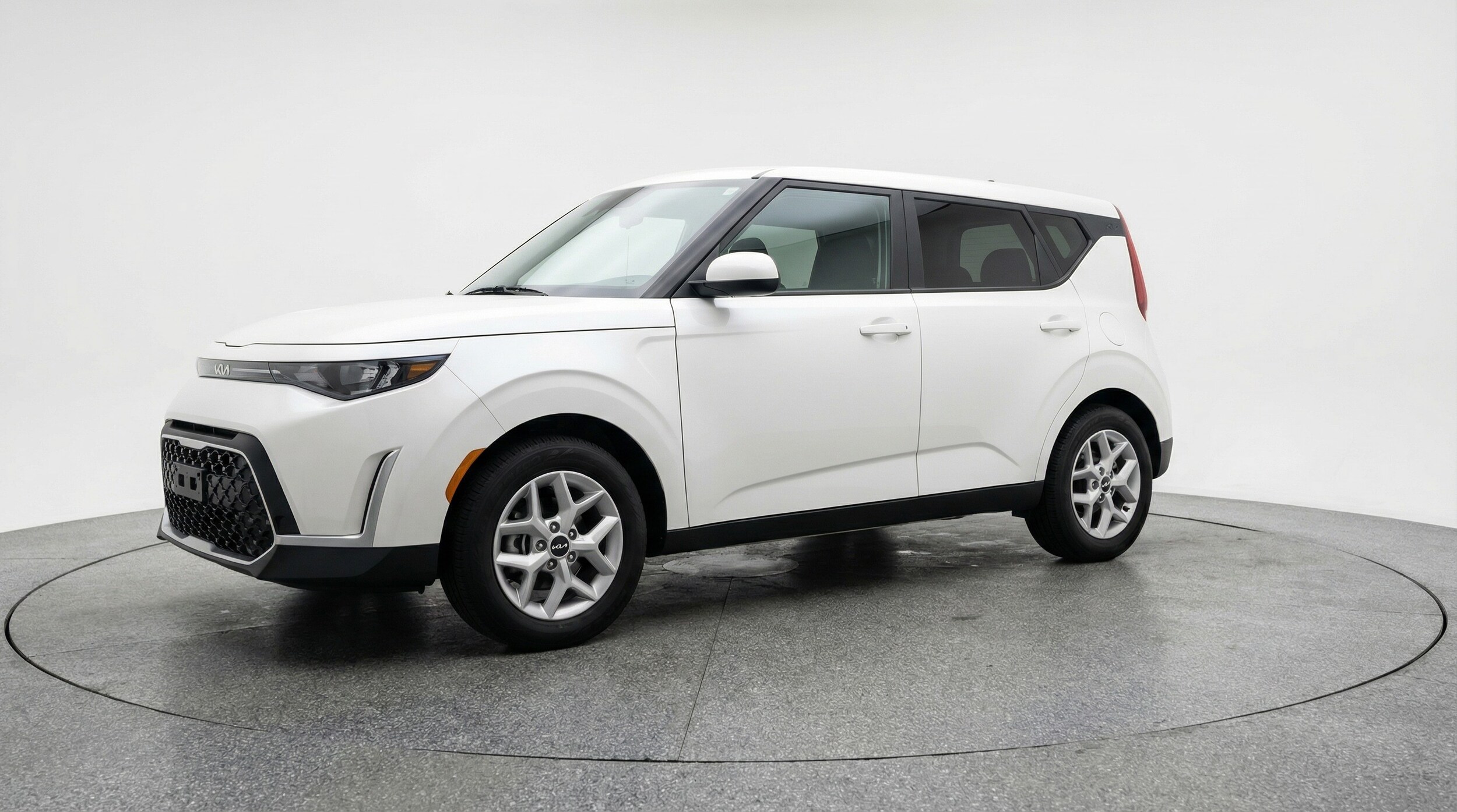 Thumbnail: 2025 Kia Soul - 3