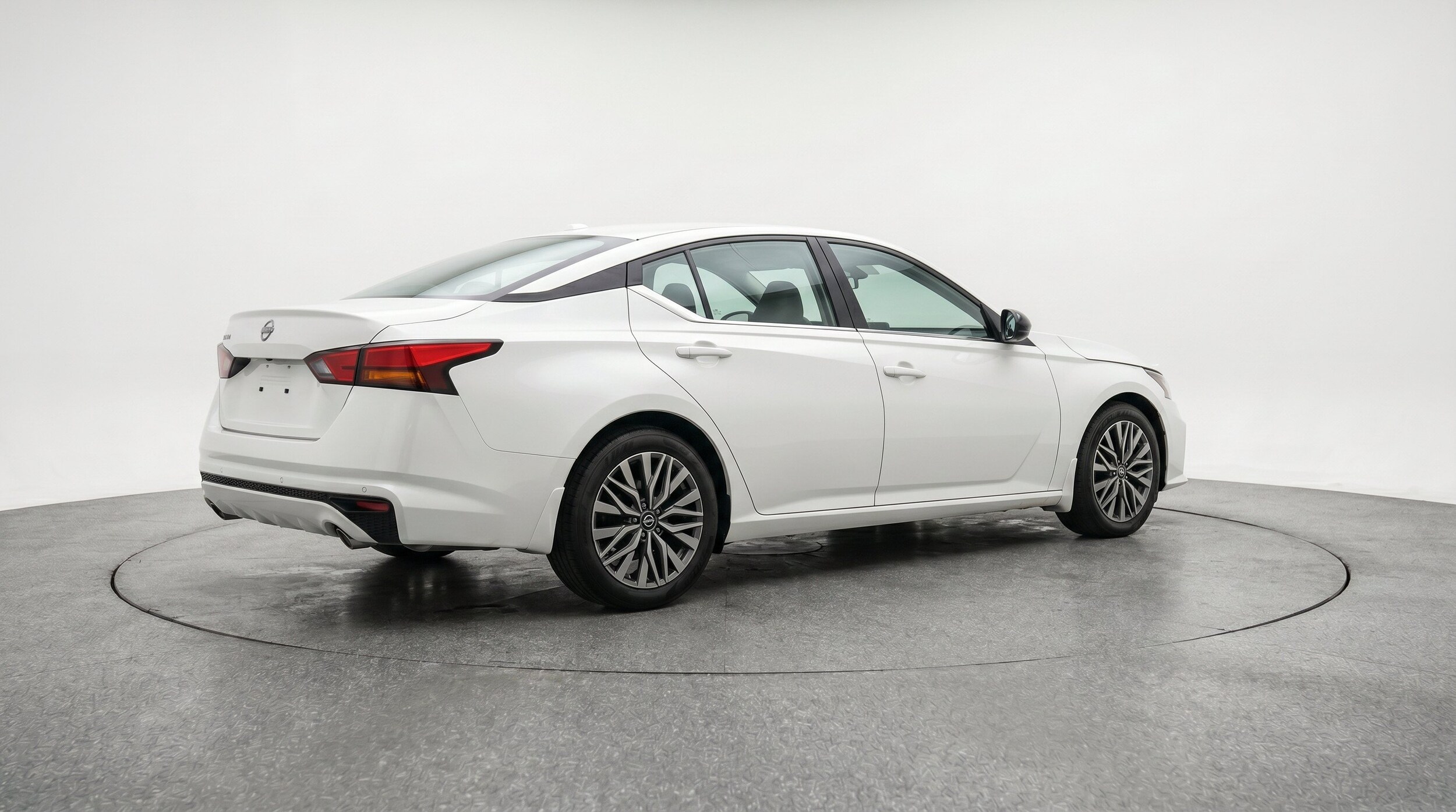 Thumbnail: 2026 Nissan Altima - 9