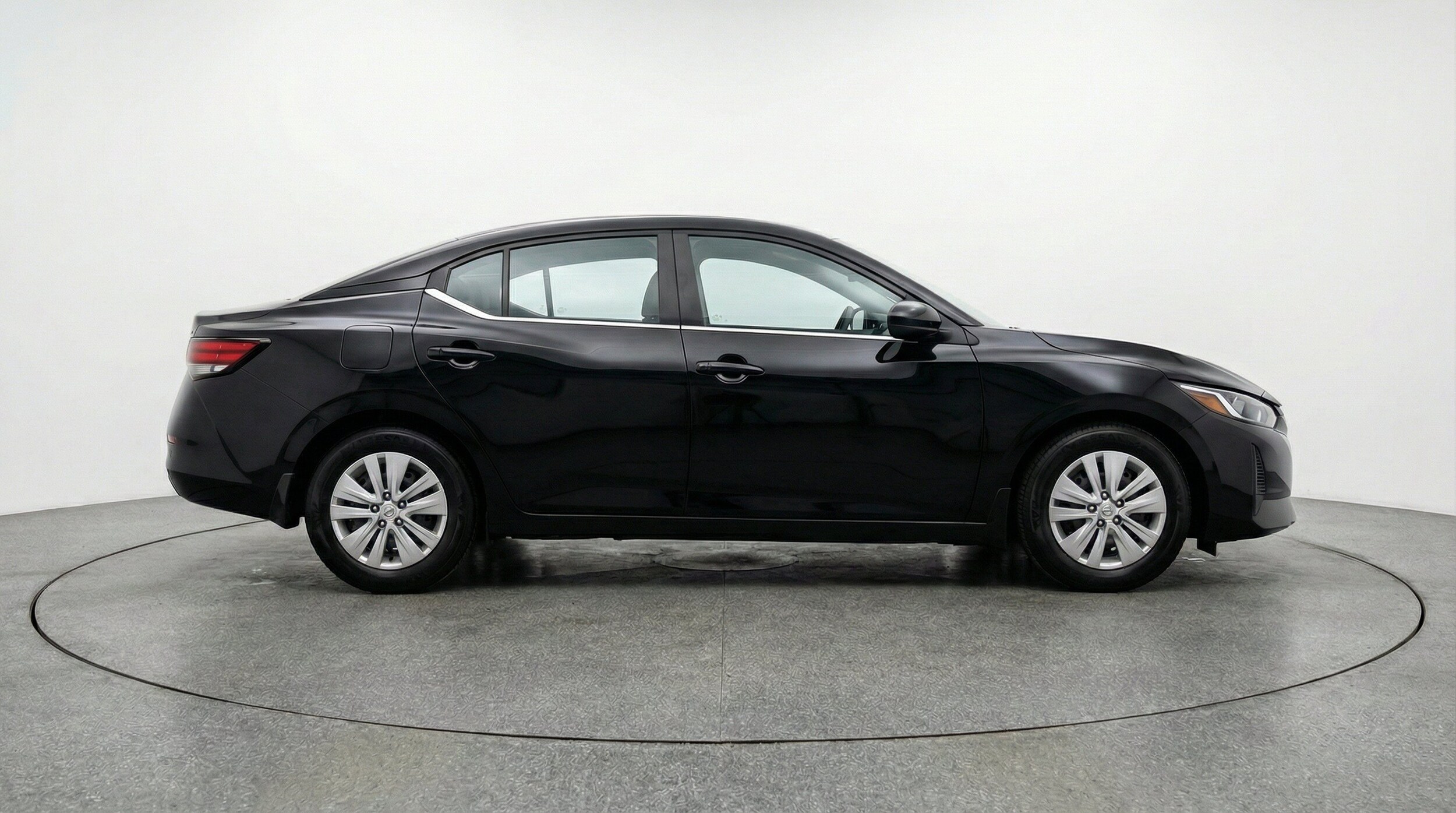 Thumbnail: 2025 Nissan Sentra - 11