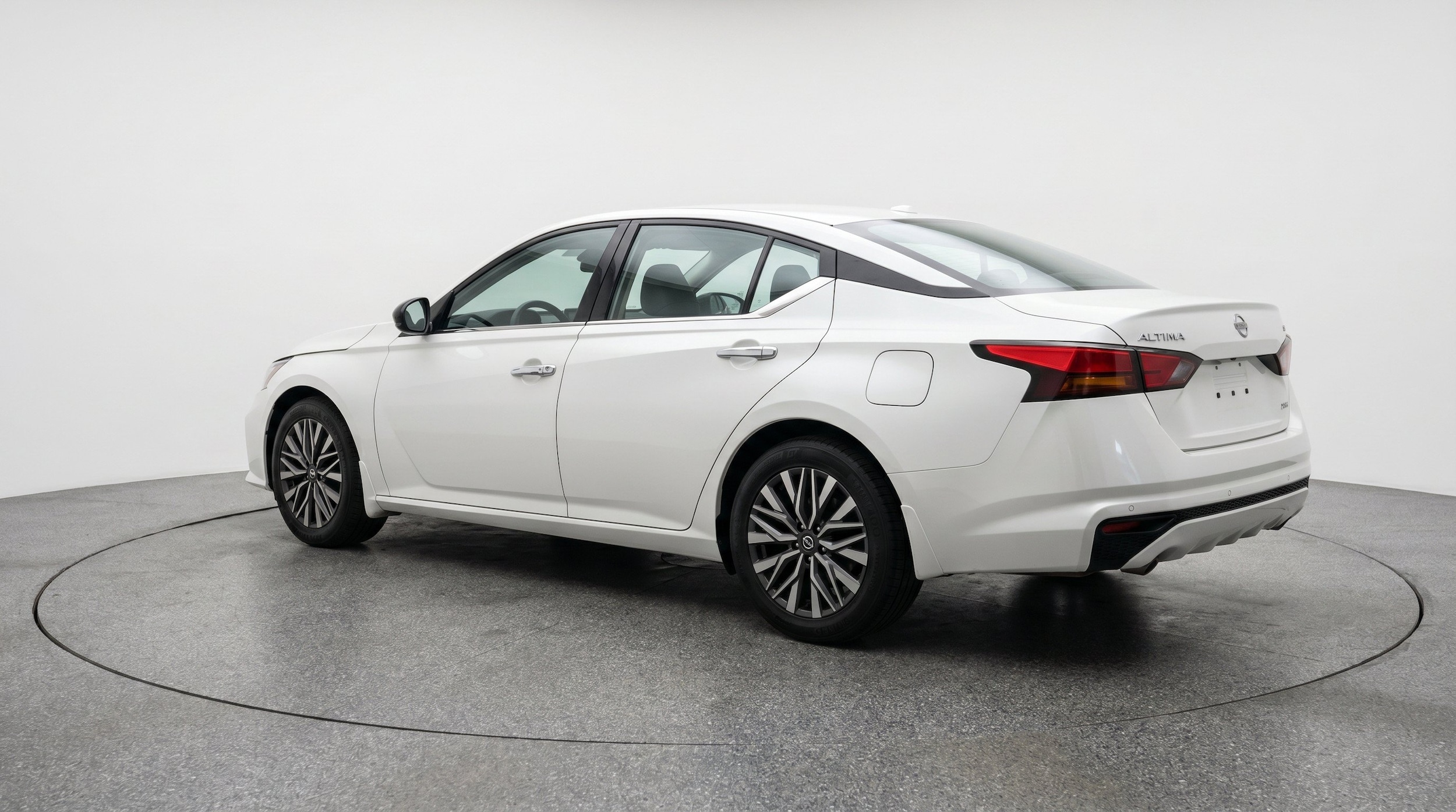 Thumbnail: 2025 Nissan Altima - 6