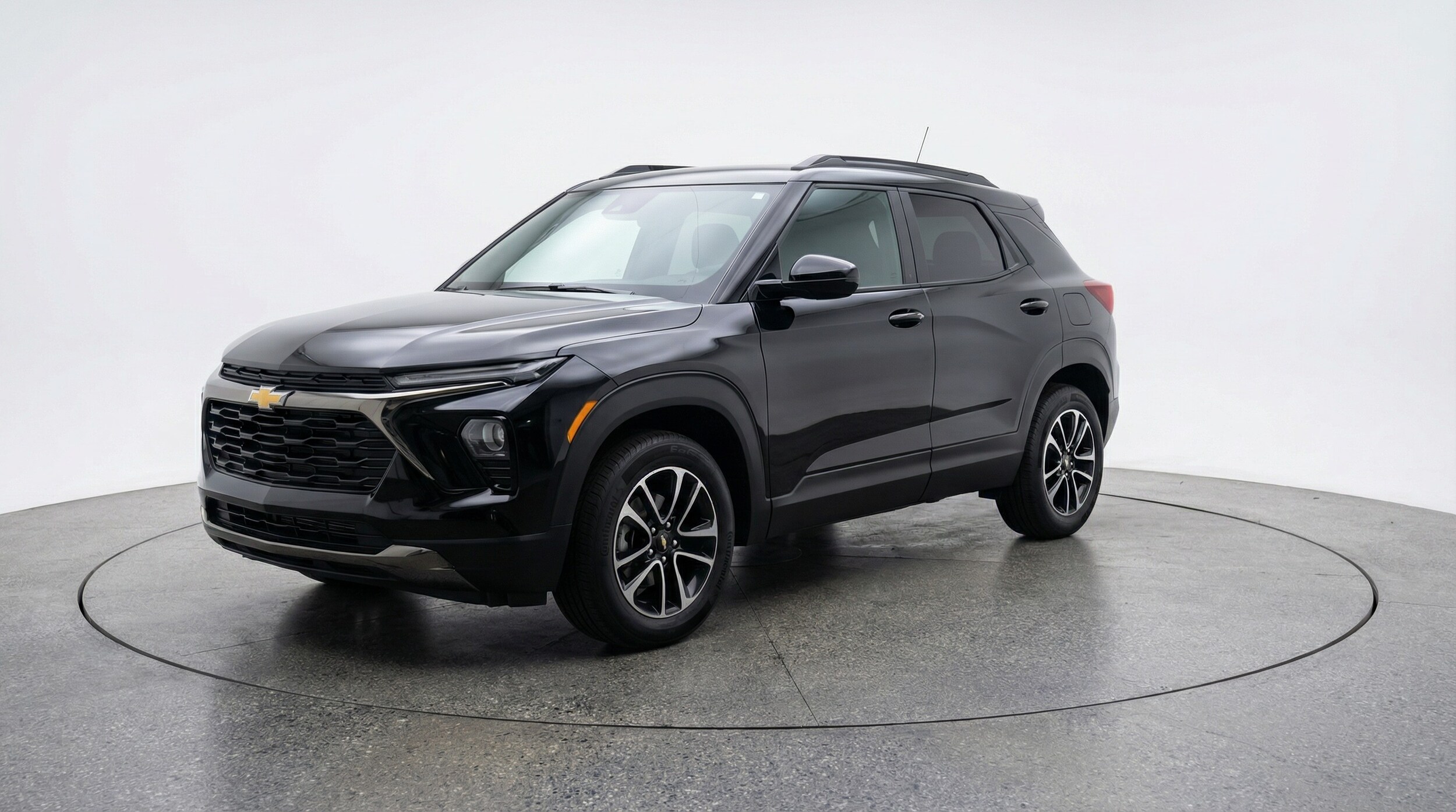 Thumbnail: 2025 Chevrolet TrailBlazer - 3