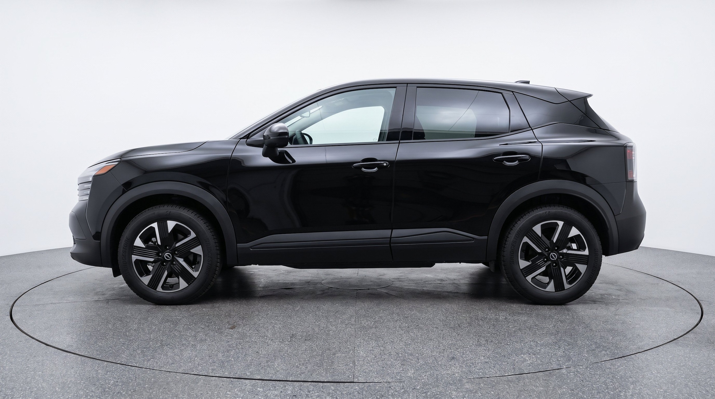 Thumbnail: 2026 Nissan Kicks - 5