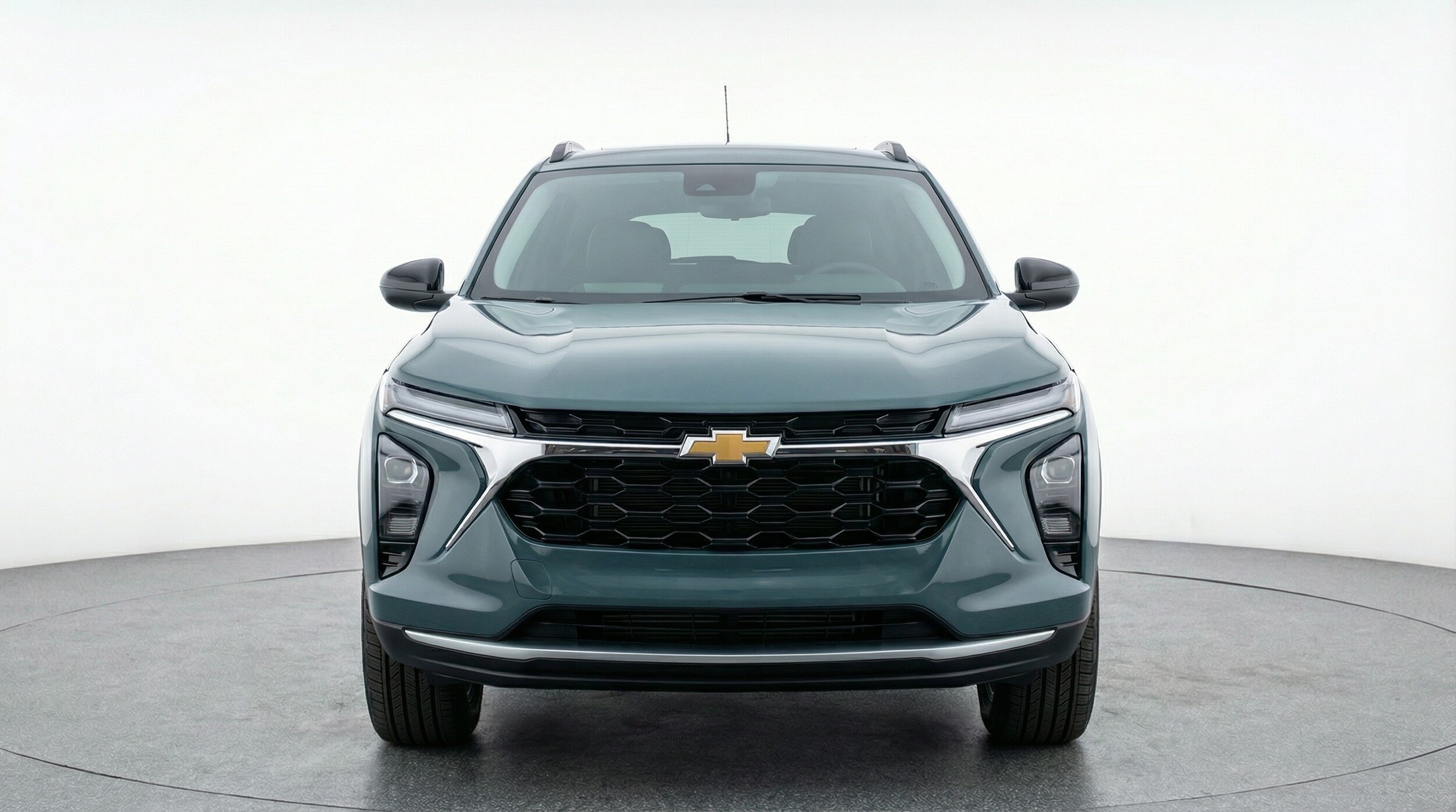 Thumbnail: 2025 Chevrolet Trax - 2