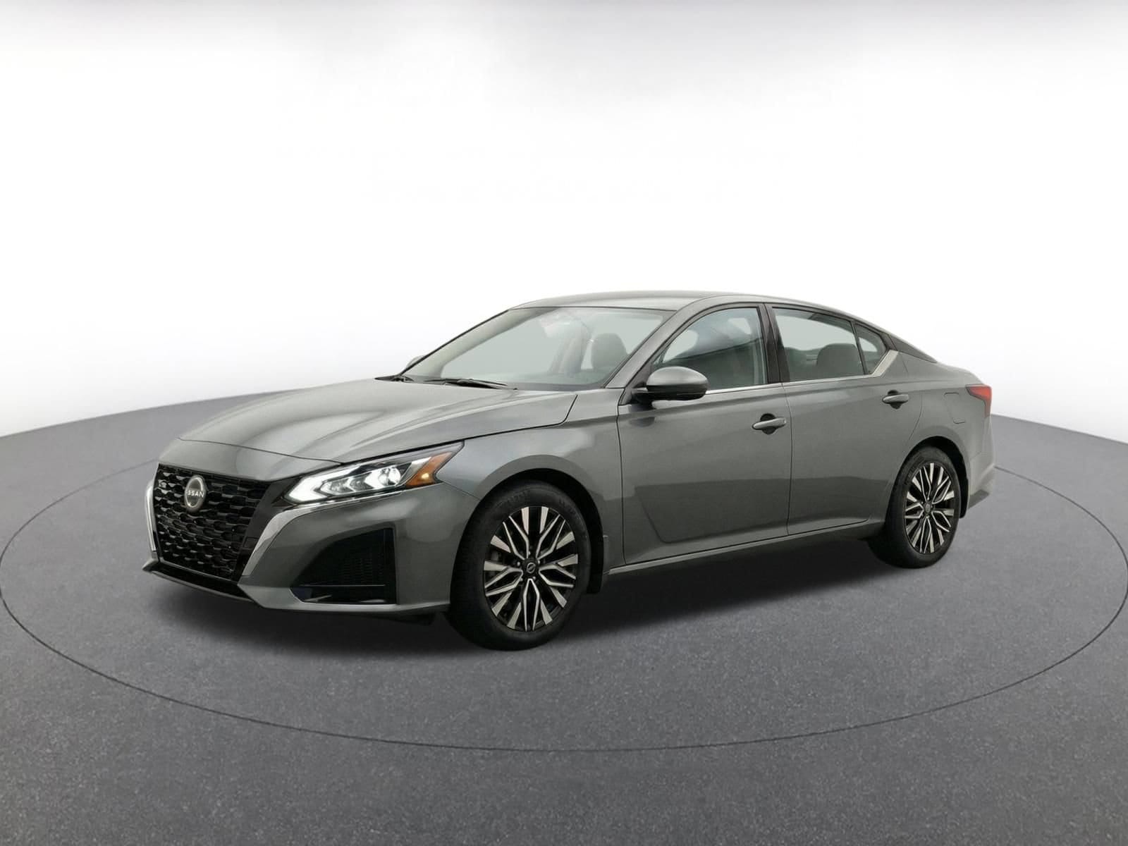 Thumbnail: 2026 Nissan Altima - 3