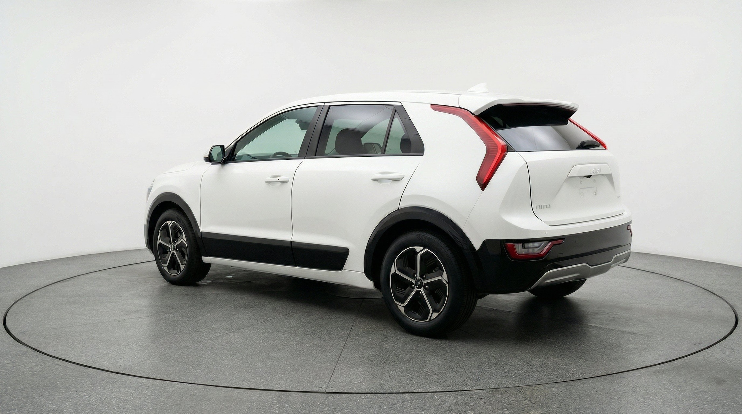Thumbnail: 2026 Kia Niro - 6