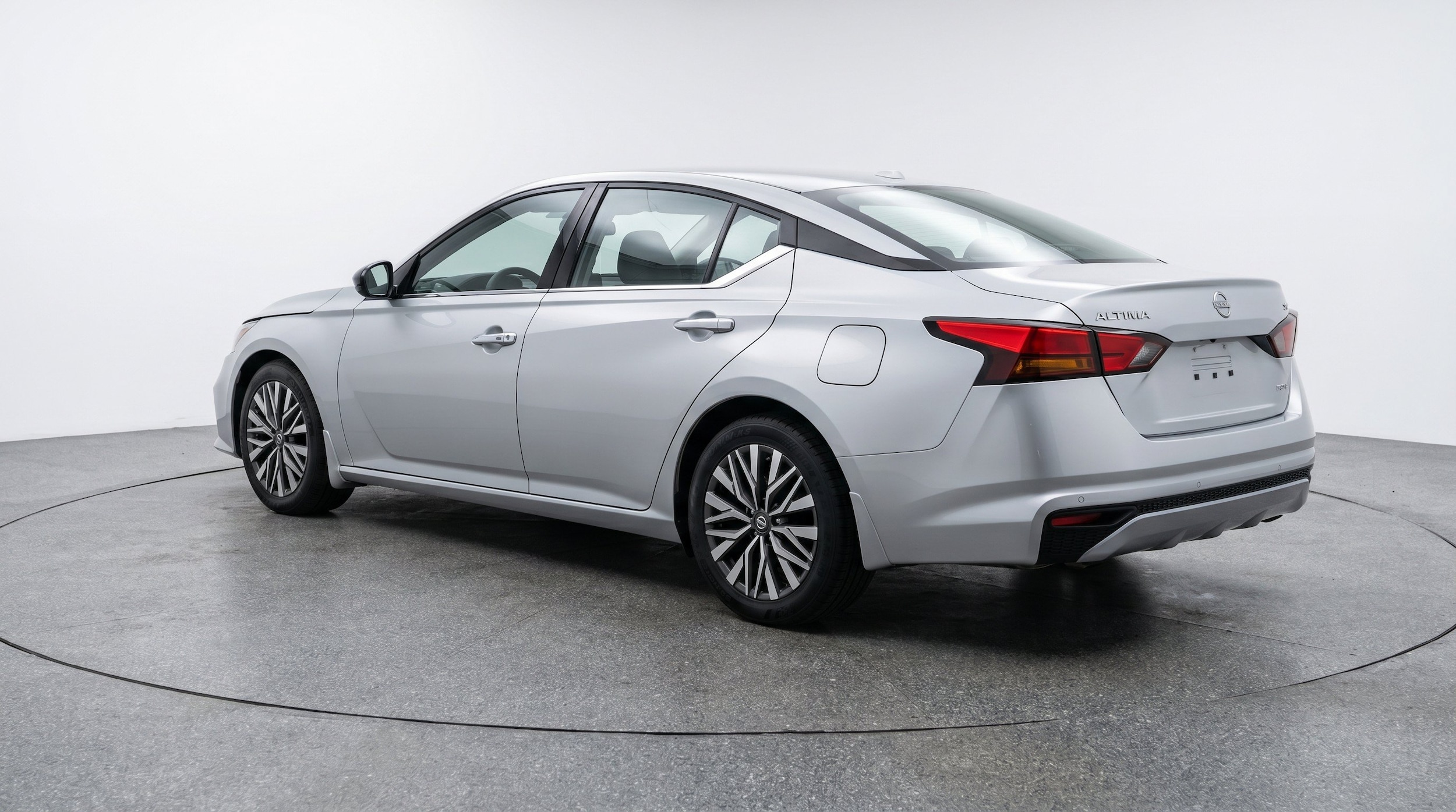 Thumbnail: 2025 Nissan Altima - 6